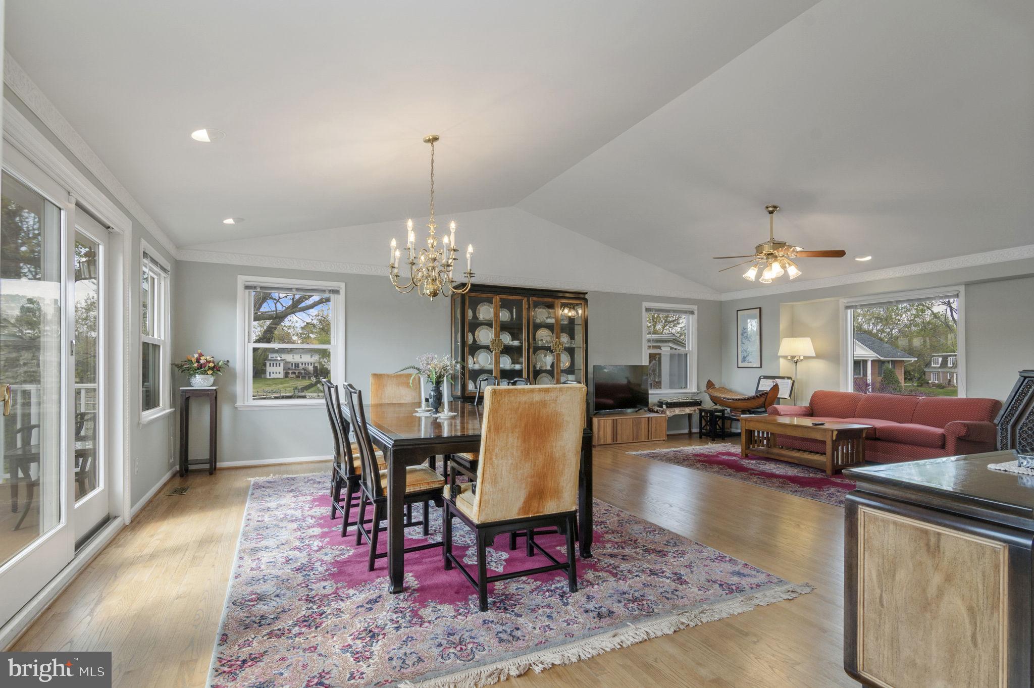 STRATFORD LANDING - Residential