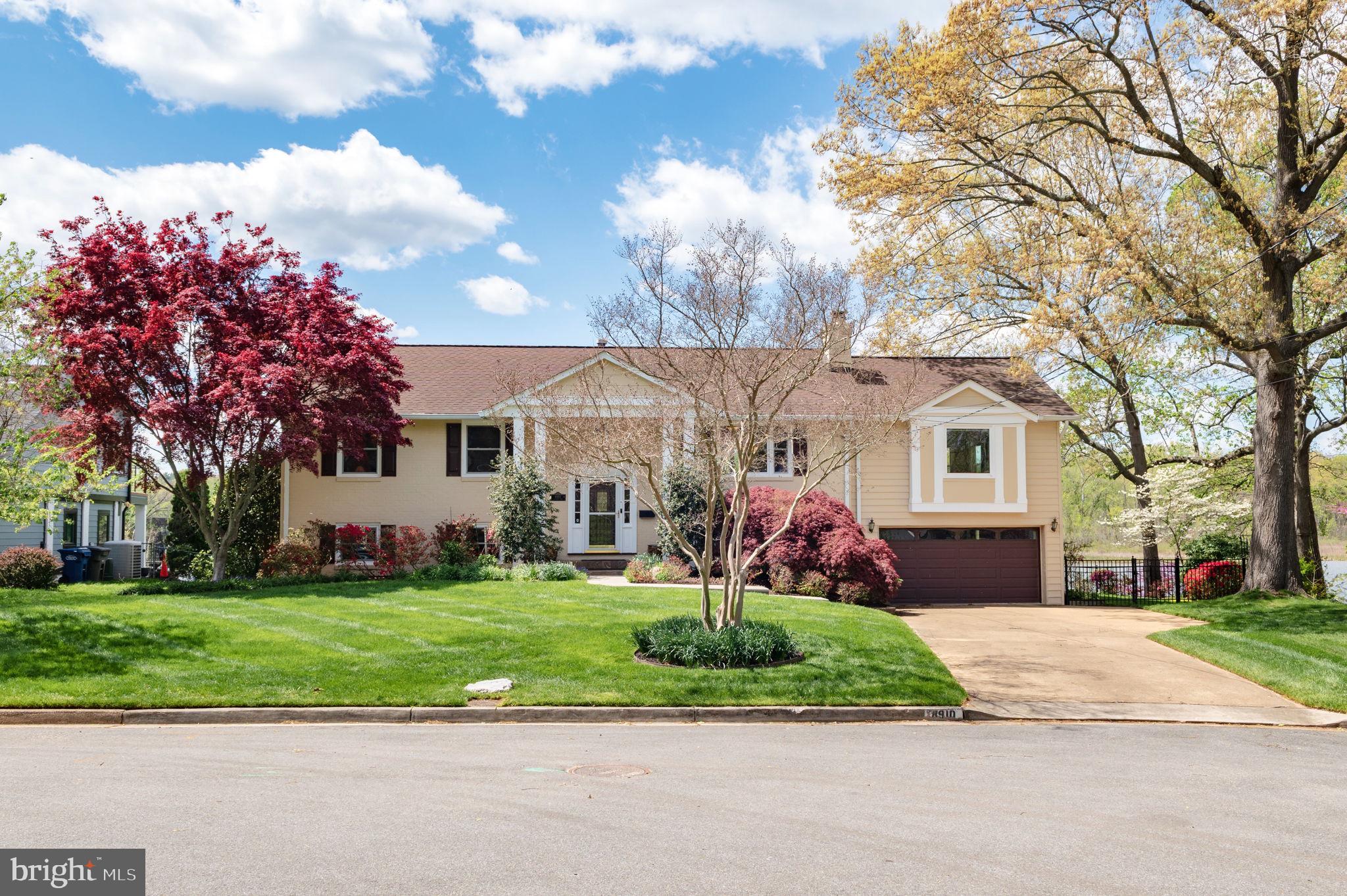 STRATFORD LANDING - Residential