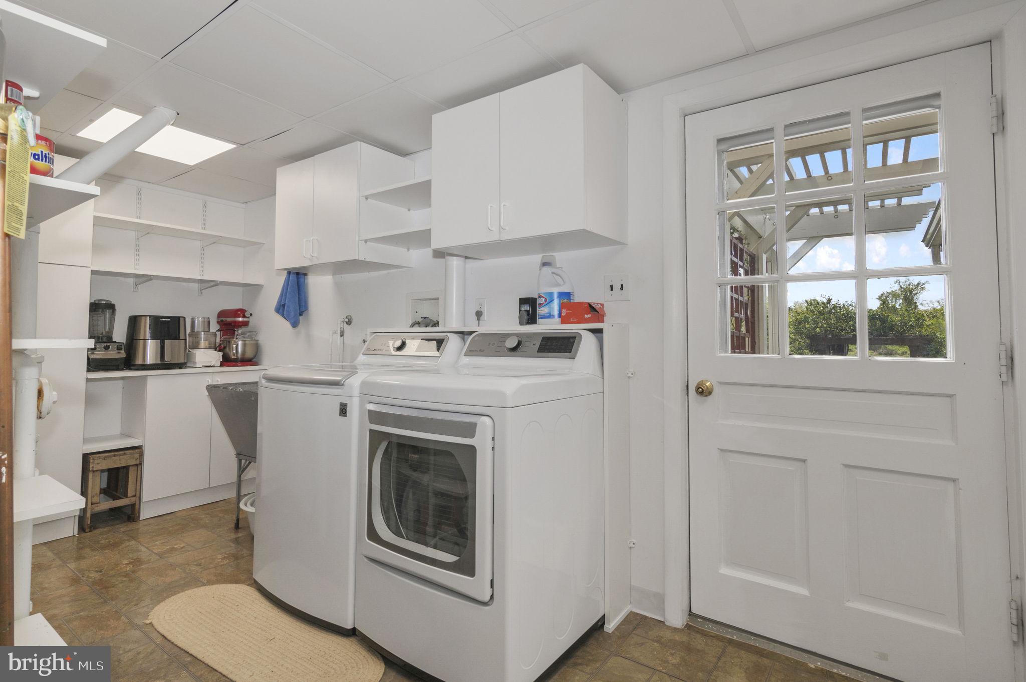 STRATFORD LANDING - Residential