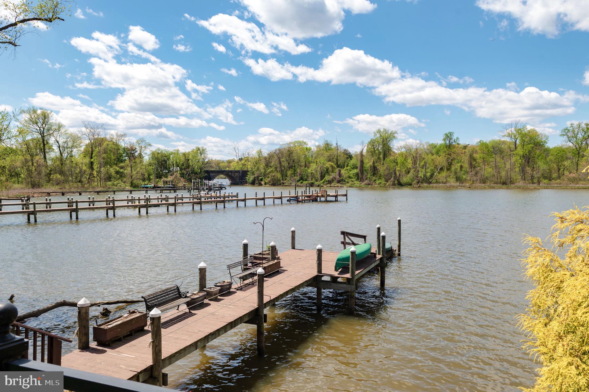 STRATFORD LANDING - Residential