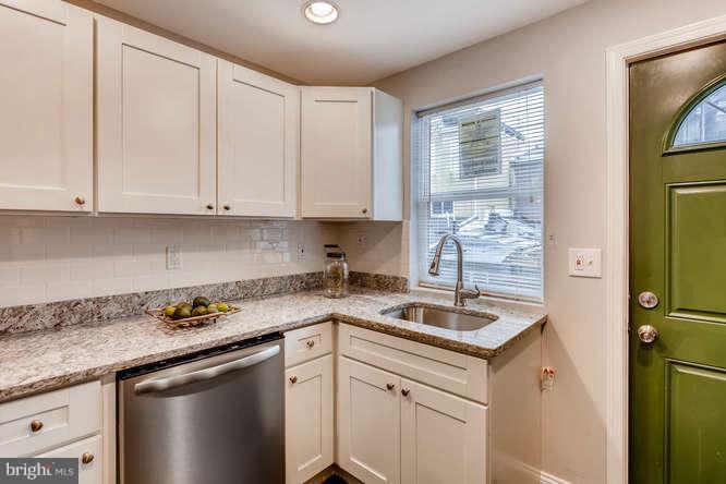 FELLS POINT HISTORIC DISTRICT - Residential Lease