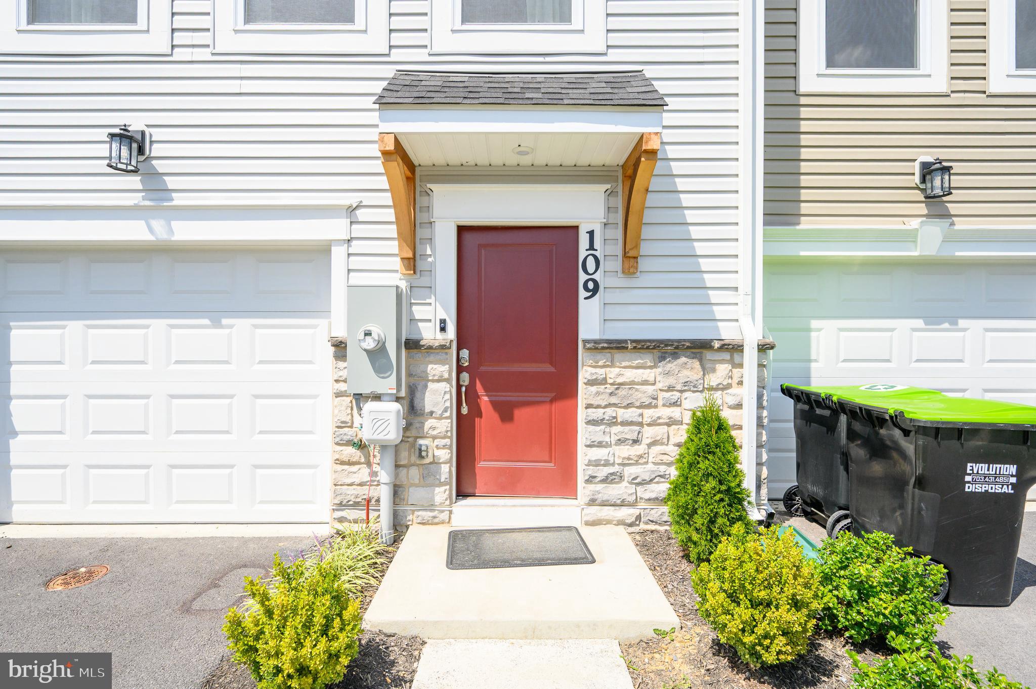 109 MARLOW COURT