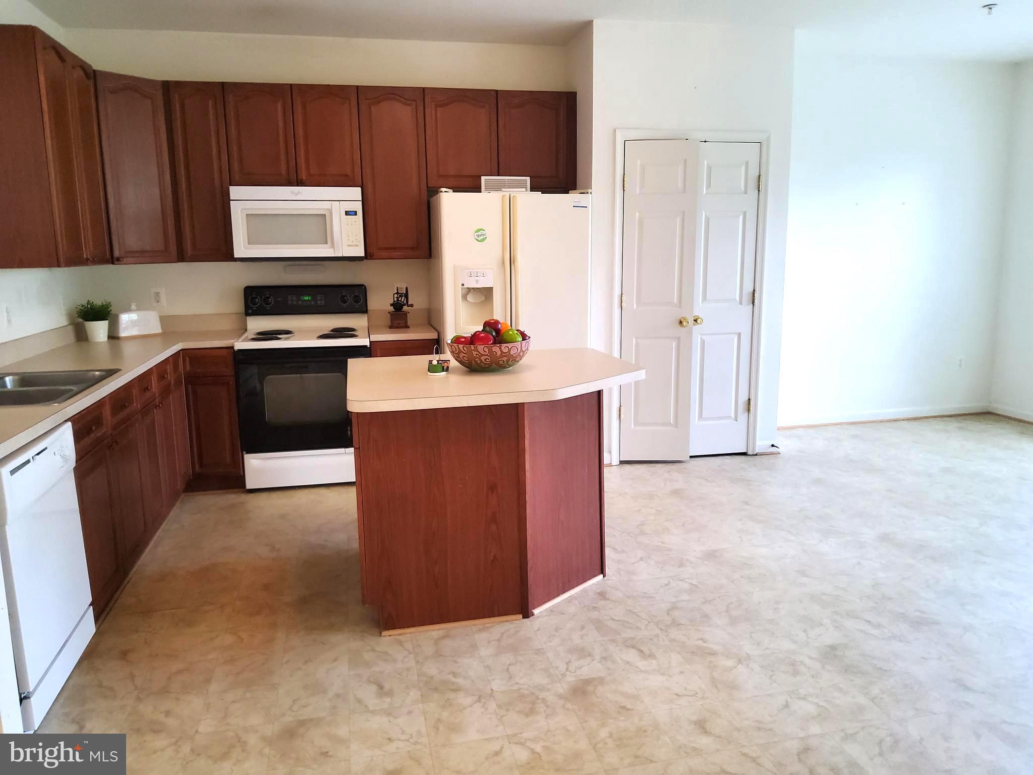 WHITTIER POND - Residential