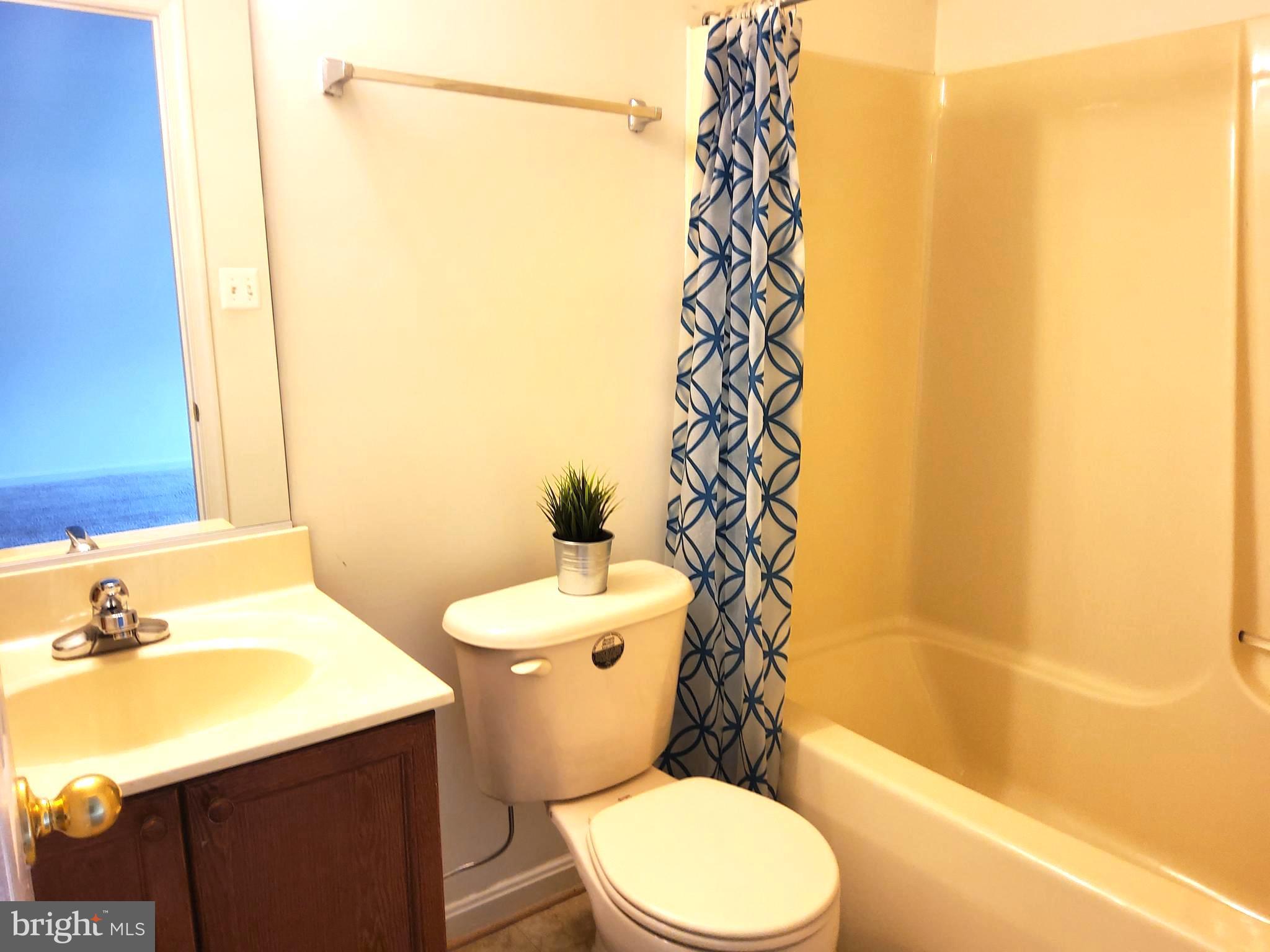 WHITTIER POND - Residential