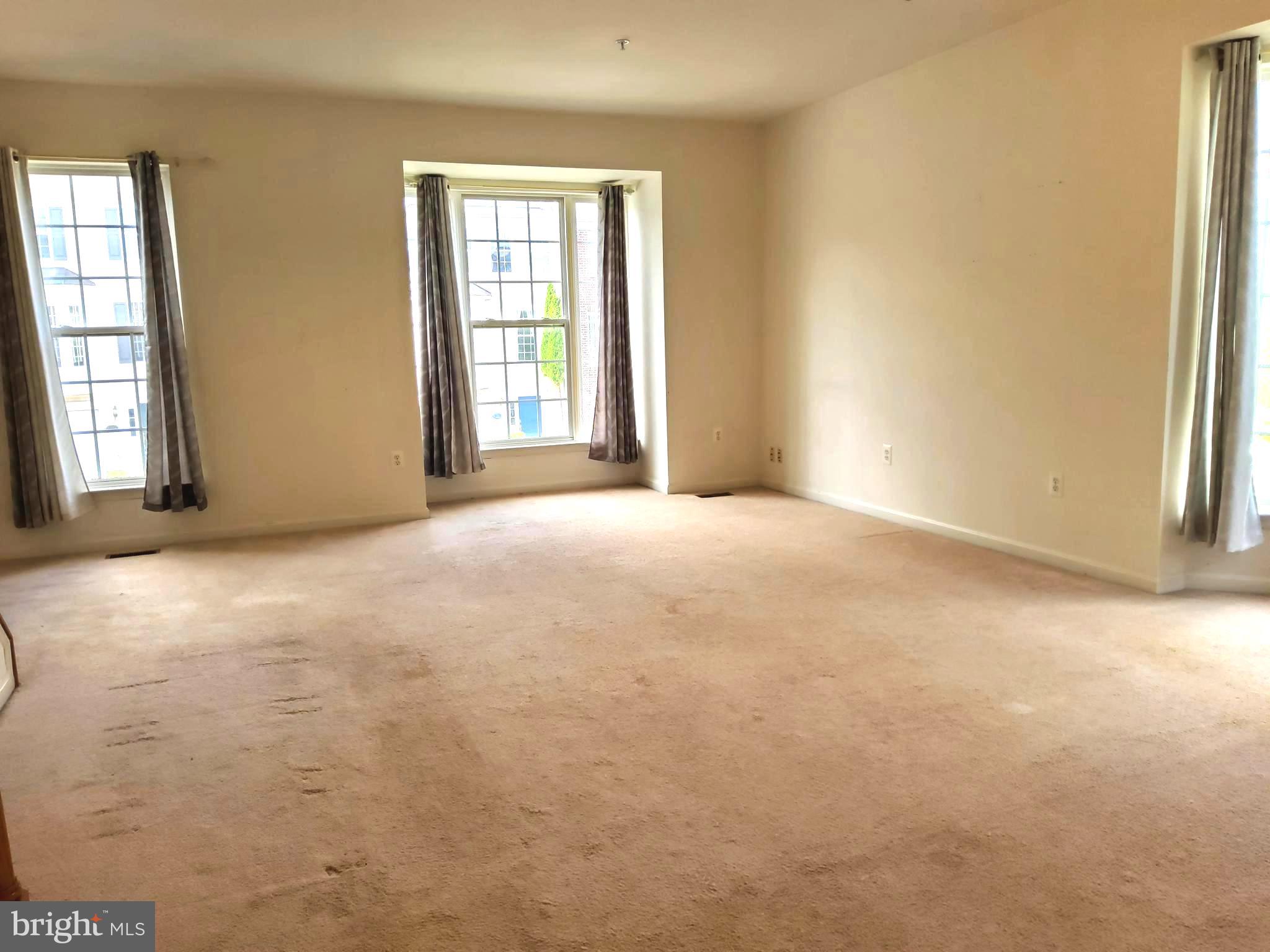 WHITTIER POND - Residential