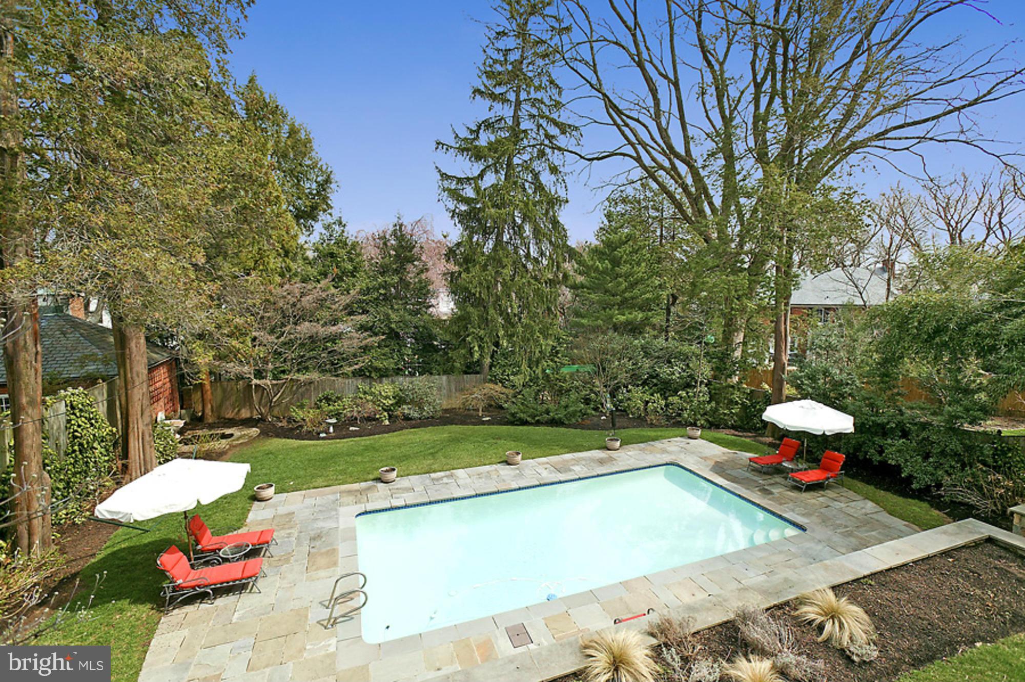 BERKLEY - Residential