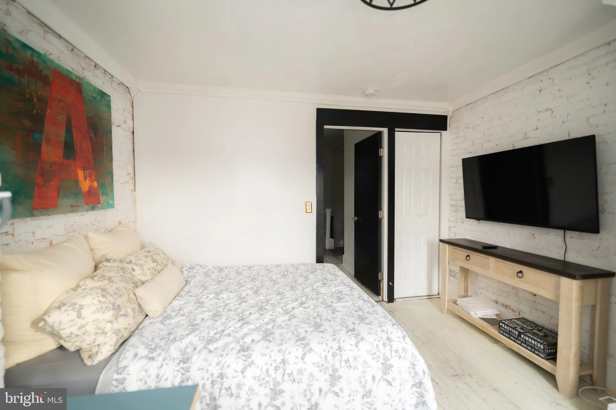 Baltimore, Maryland 21205, United States, 2 Bedrooms Bedrooms, ,1 BathroomBathrooms,Residential,Active,94074