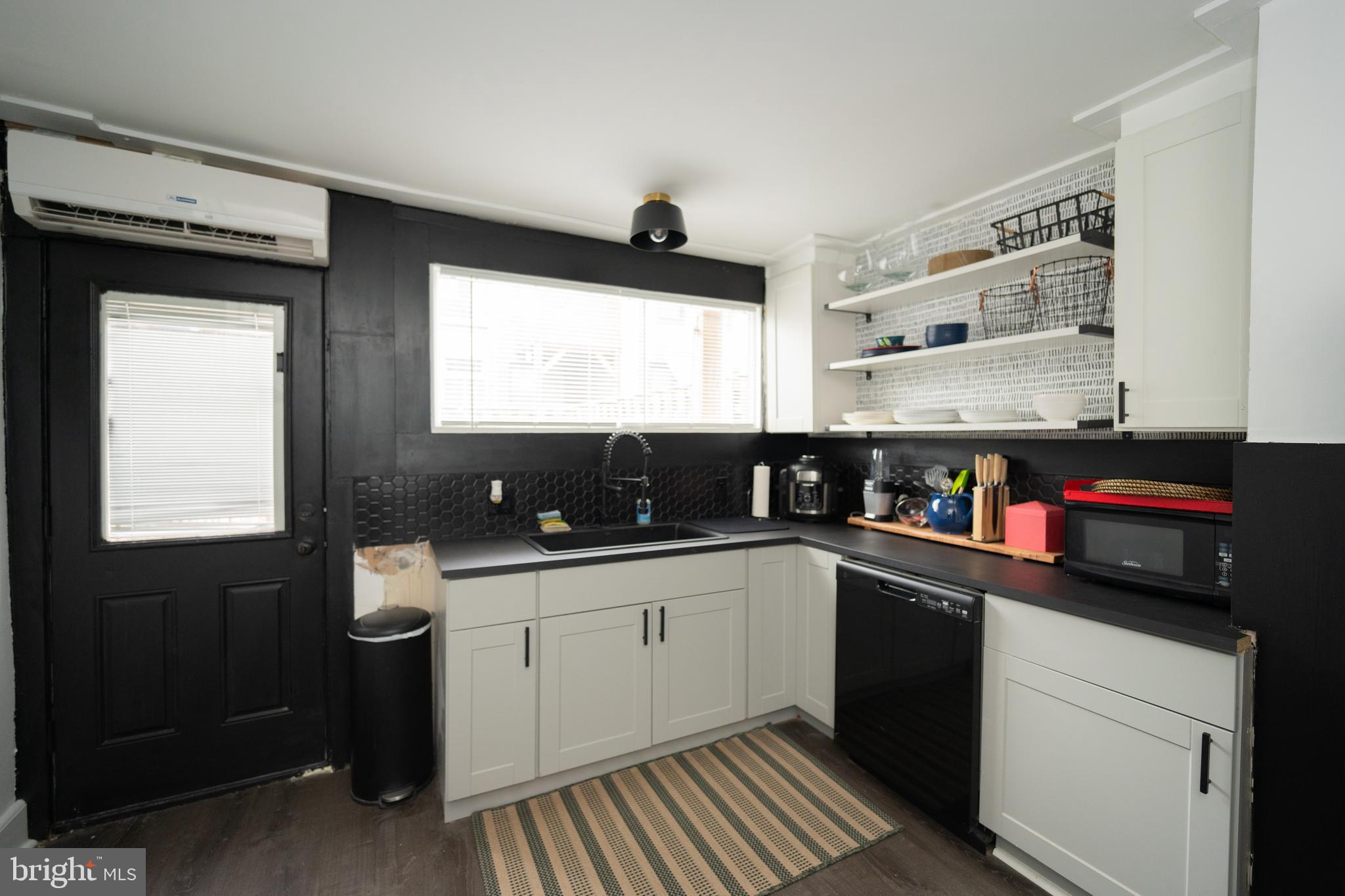 MILTON-MONTFORD - Residential Lease