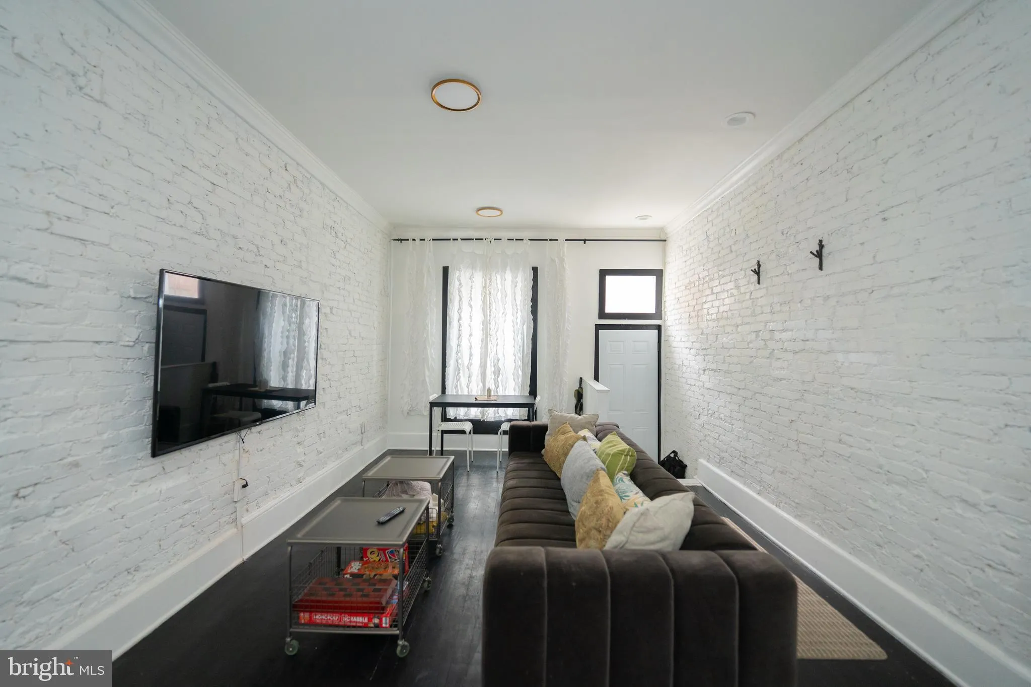 Baltimore, Maryland 21205, United States, 2 Bedrooms Bedrooms, ,1 BathroomBathrooms,Residential,Active,94074