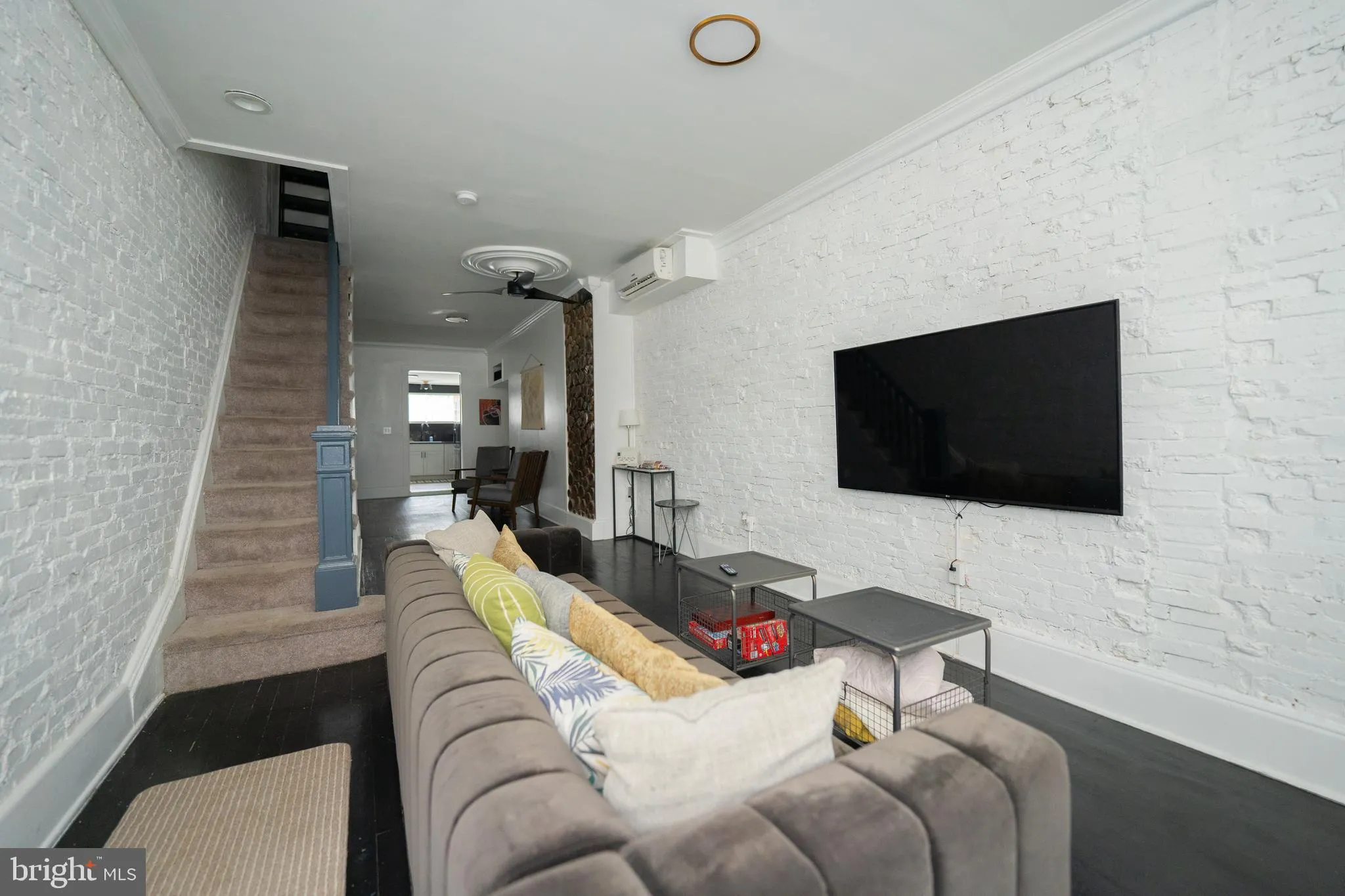 Baltimore, Maryland 21205, United States, 2 Bedrooms Bedrooms, ,1 BathroomBathrooms,Residential,Active,94074