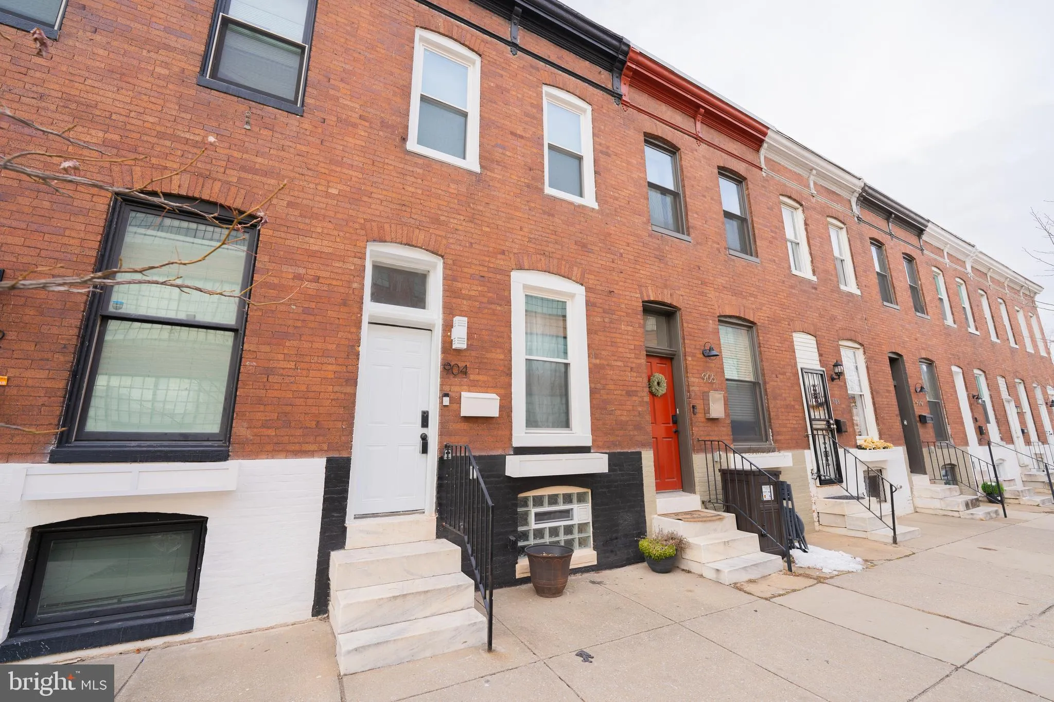 Baltimore, Maryland 21205, United States, 2 Bedrooms Bedrooms, ,1 BathroomBathrooms,Residential,Active,94074