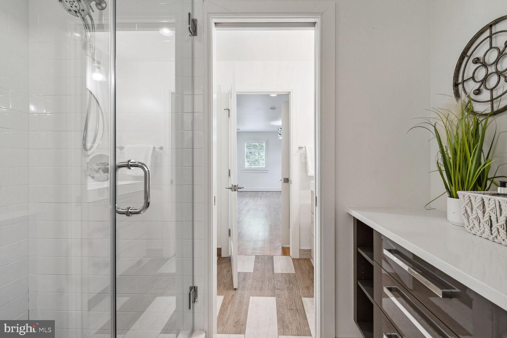 NORTH CHEVY CHASE - Residential