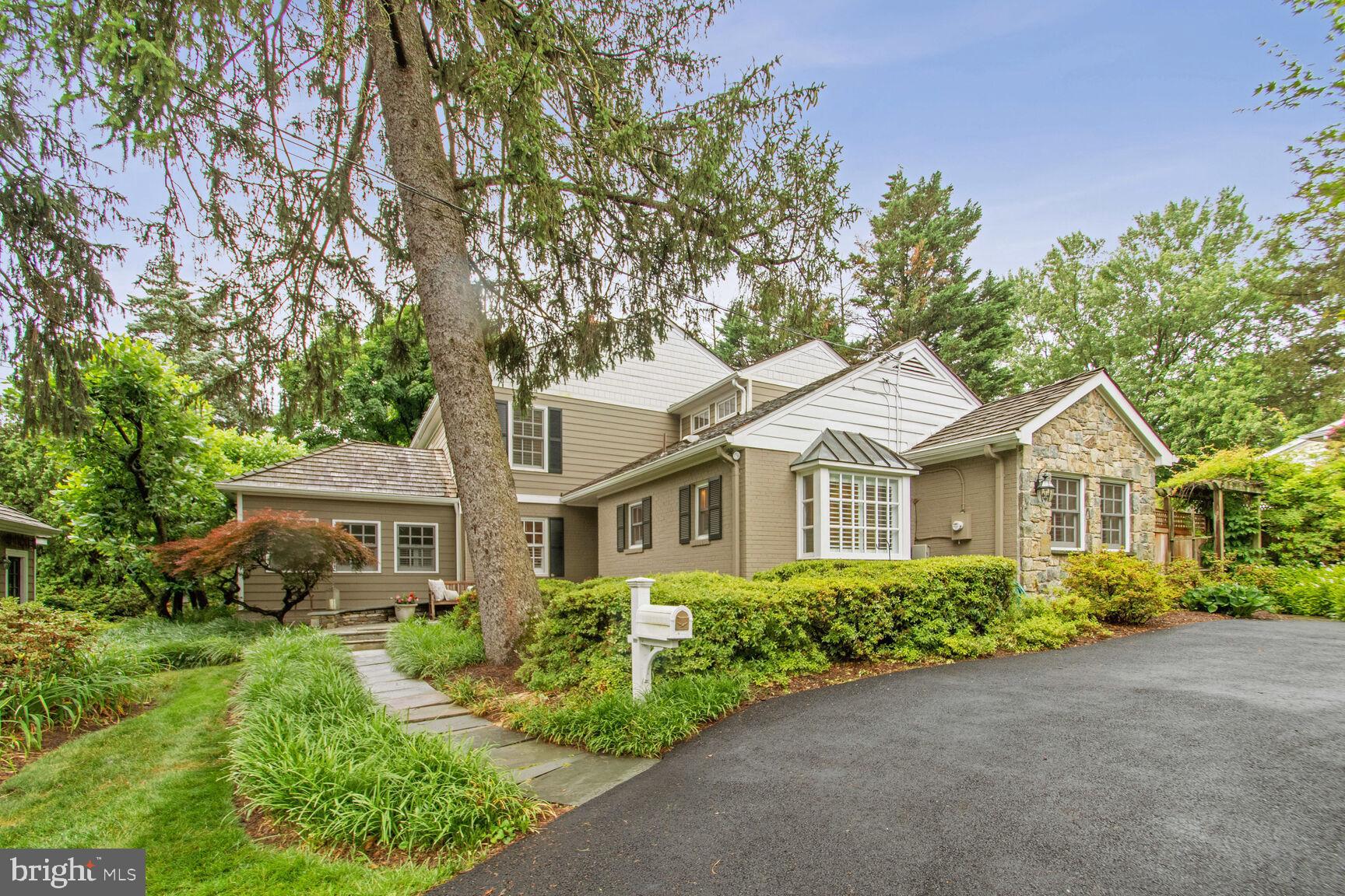 NORTH CHEVY CHASE - Residential