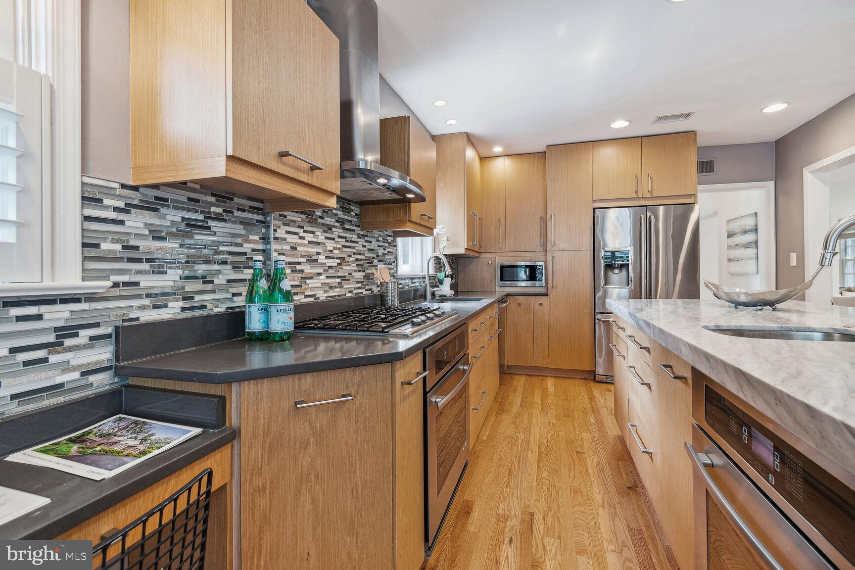 NORTH CHEVY CHASE - Residential