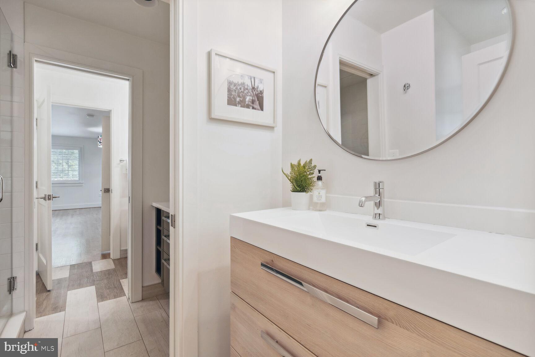 NORTH CHEVY CHASE - Residential