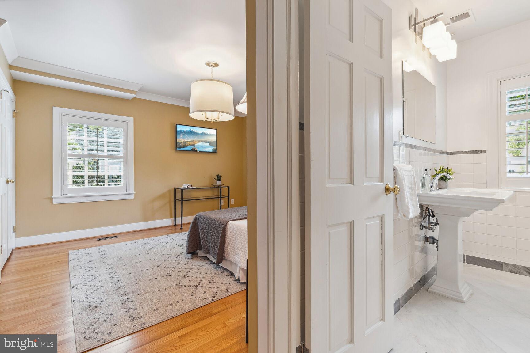 NORTH CHEVY CHASE - Residential