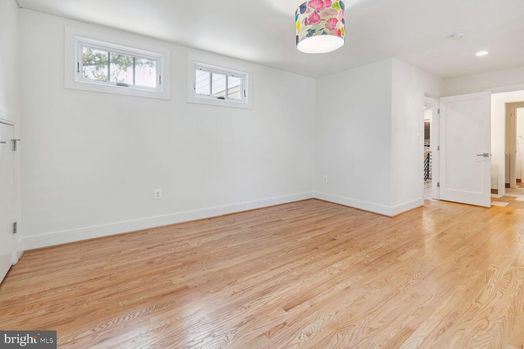 NORTH CHEVY CHASE - Residential