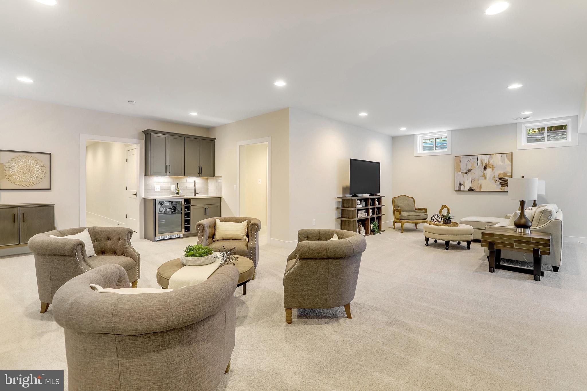 ALCOVA HEIGHTS - Residential