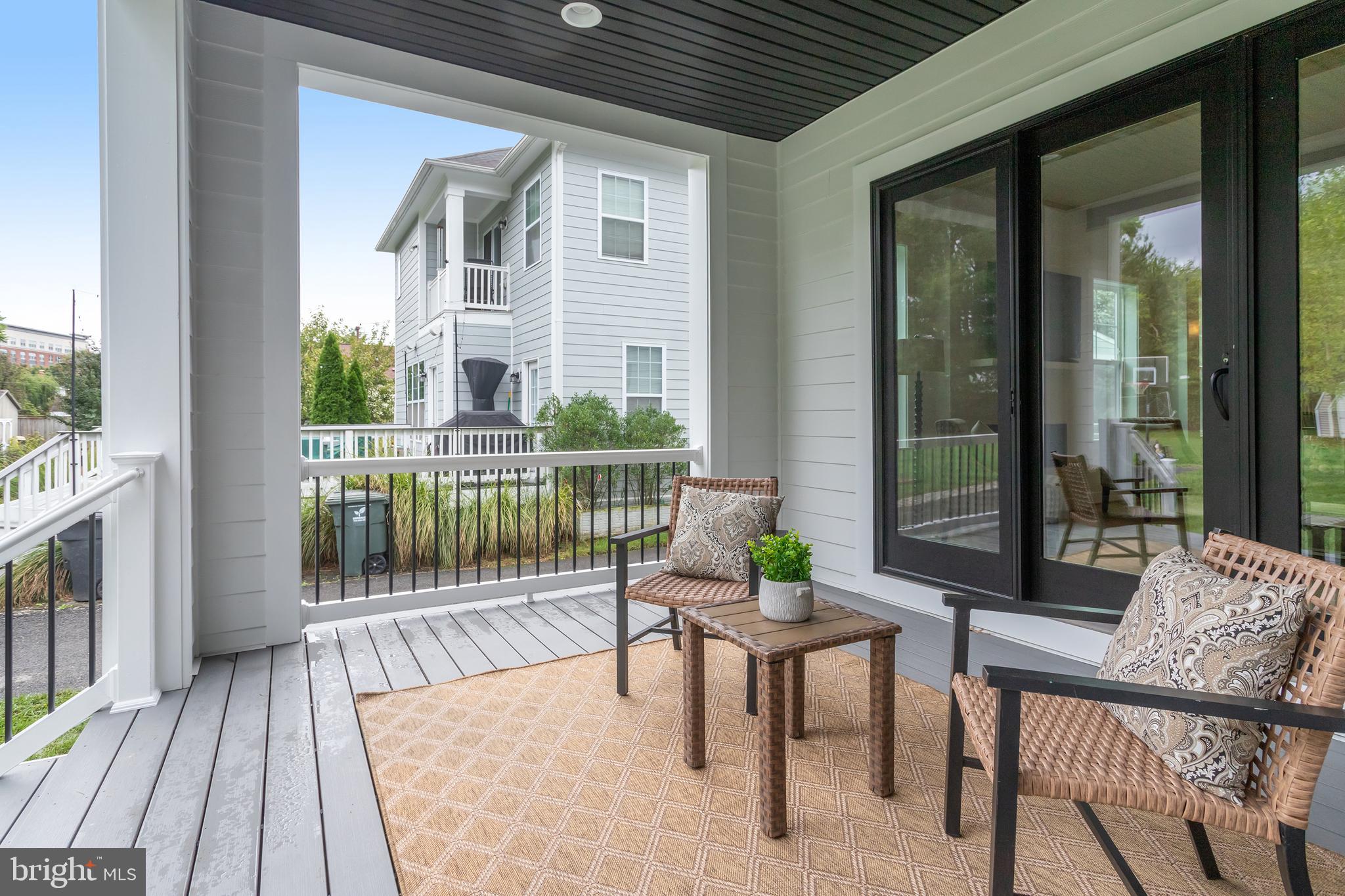 ALCOVA HEIGHTS - Residential