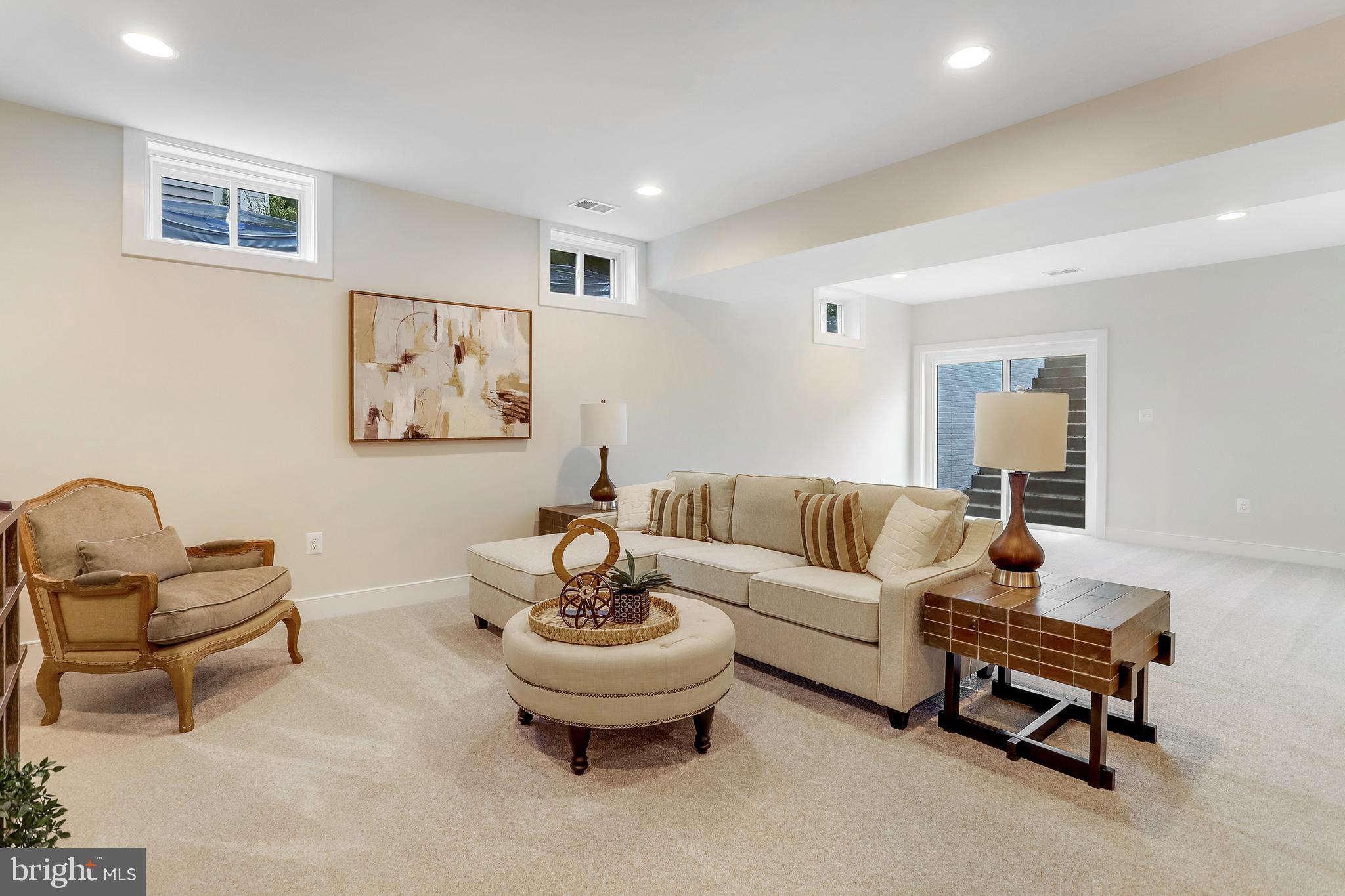 ALCOVA HEIGHTS - Residential