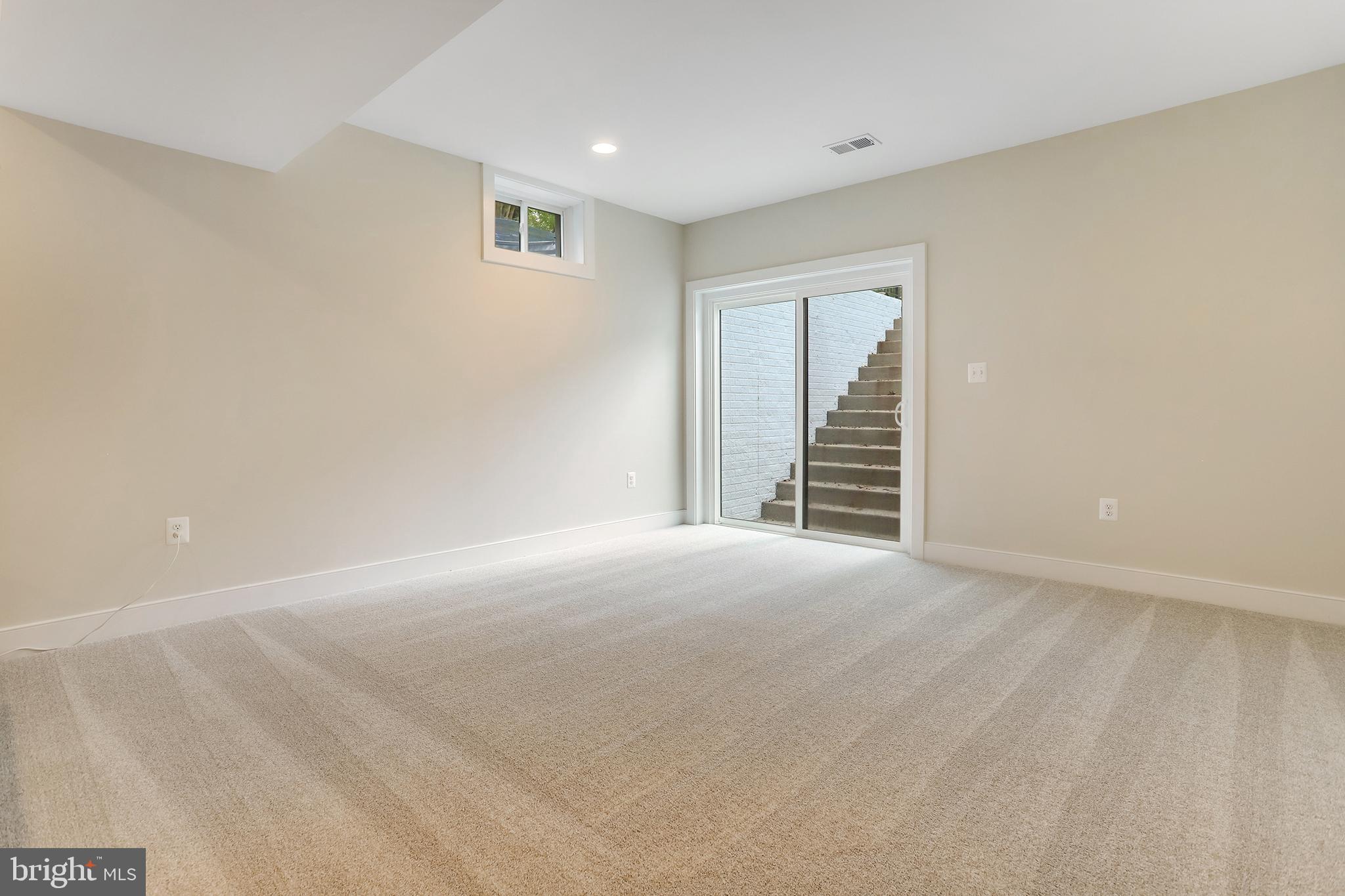 ALCOVA HEIGHTS - Residential