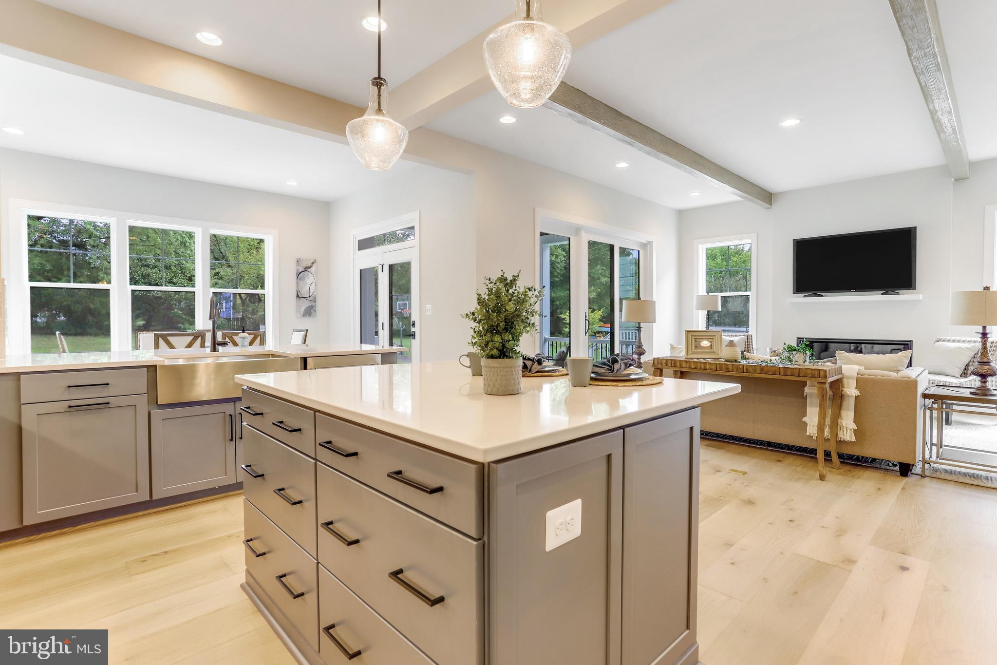 ALCOVA HEIGHTS - Residential