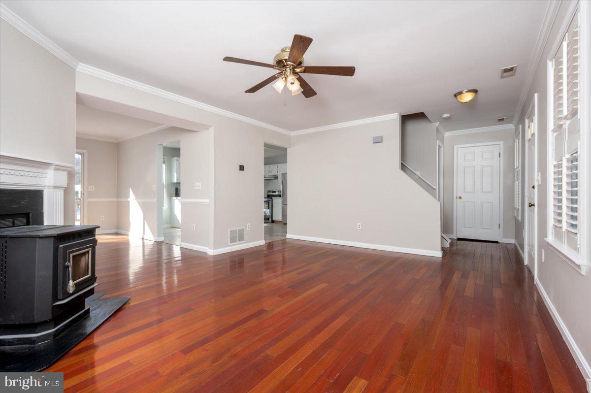 LOCH HAVEN BEACH - Residential