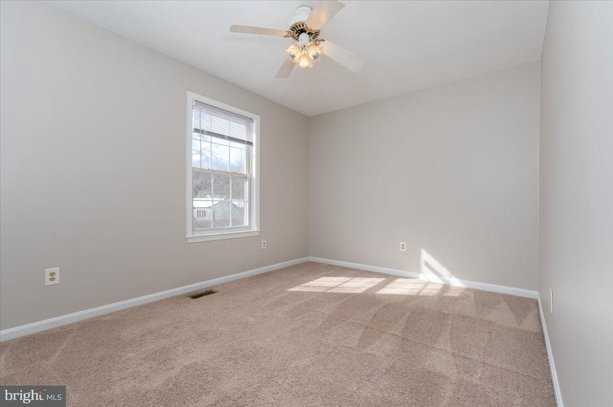 LOCH HAVEN BEACH - Residential