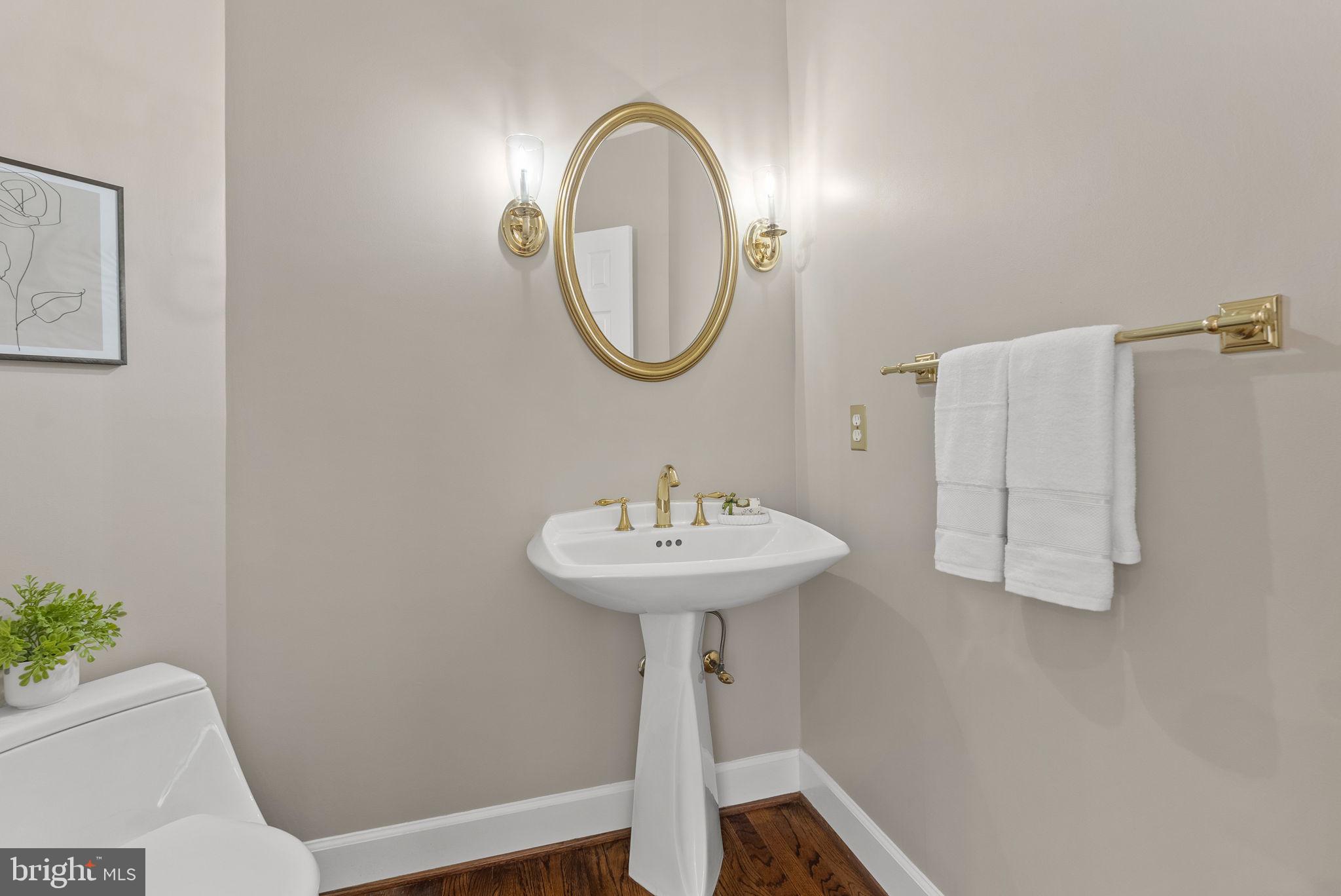 SPY HILL - Residential