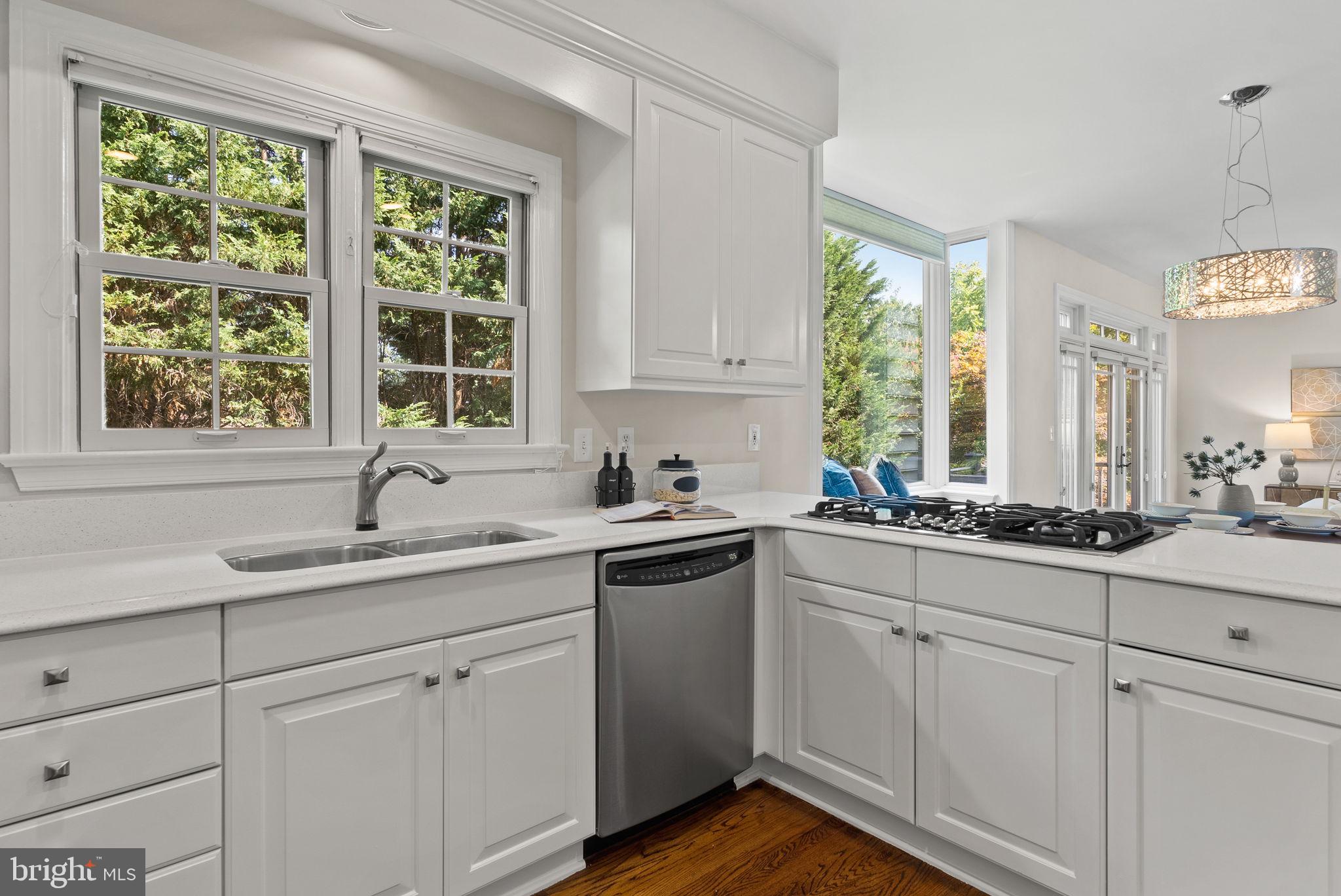 SPY HILL - Residential