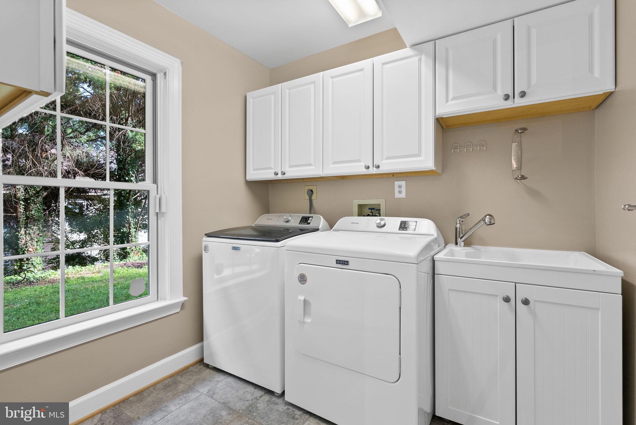 SPY HILL - Residential