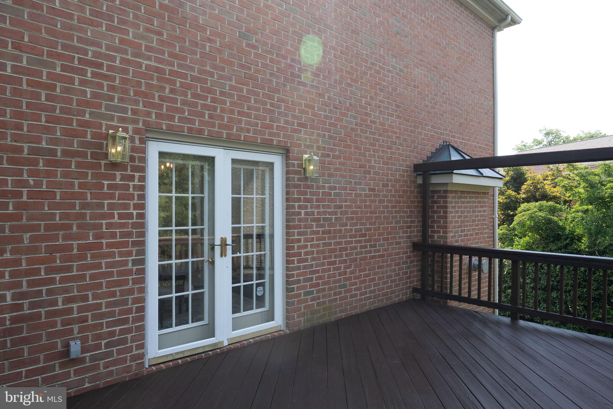 SPY HILL - Residential