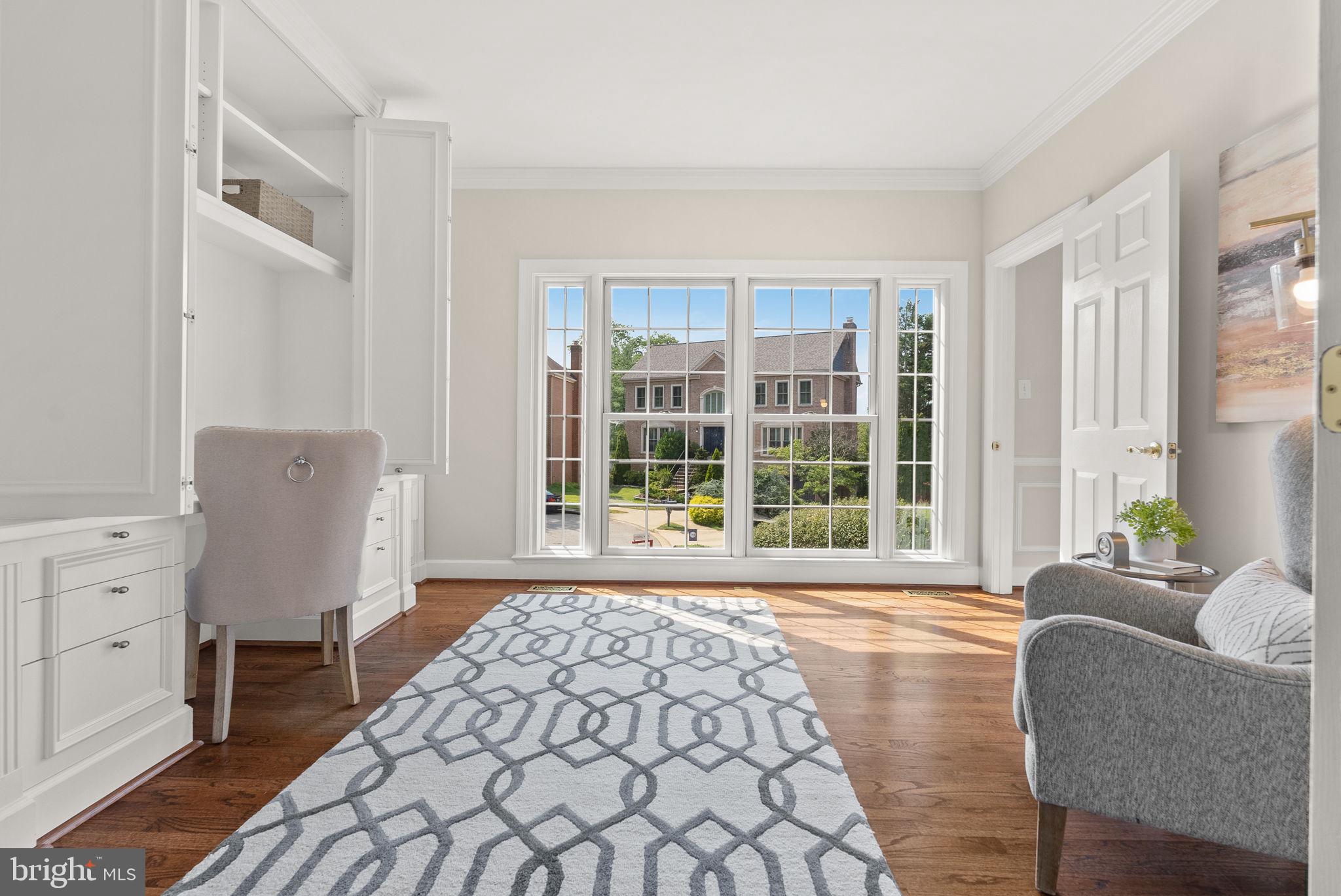 SPY HILL - Residential