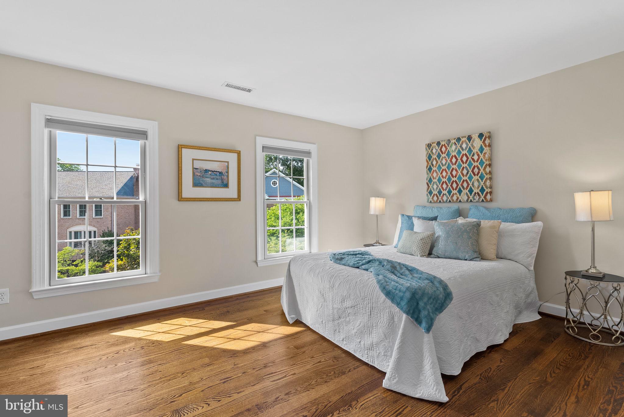 SPY HILL - Residential