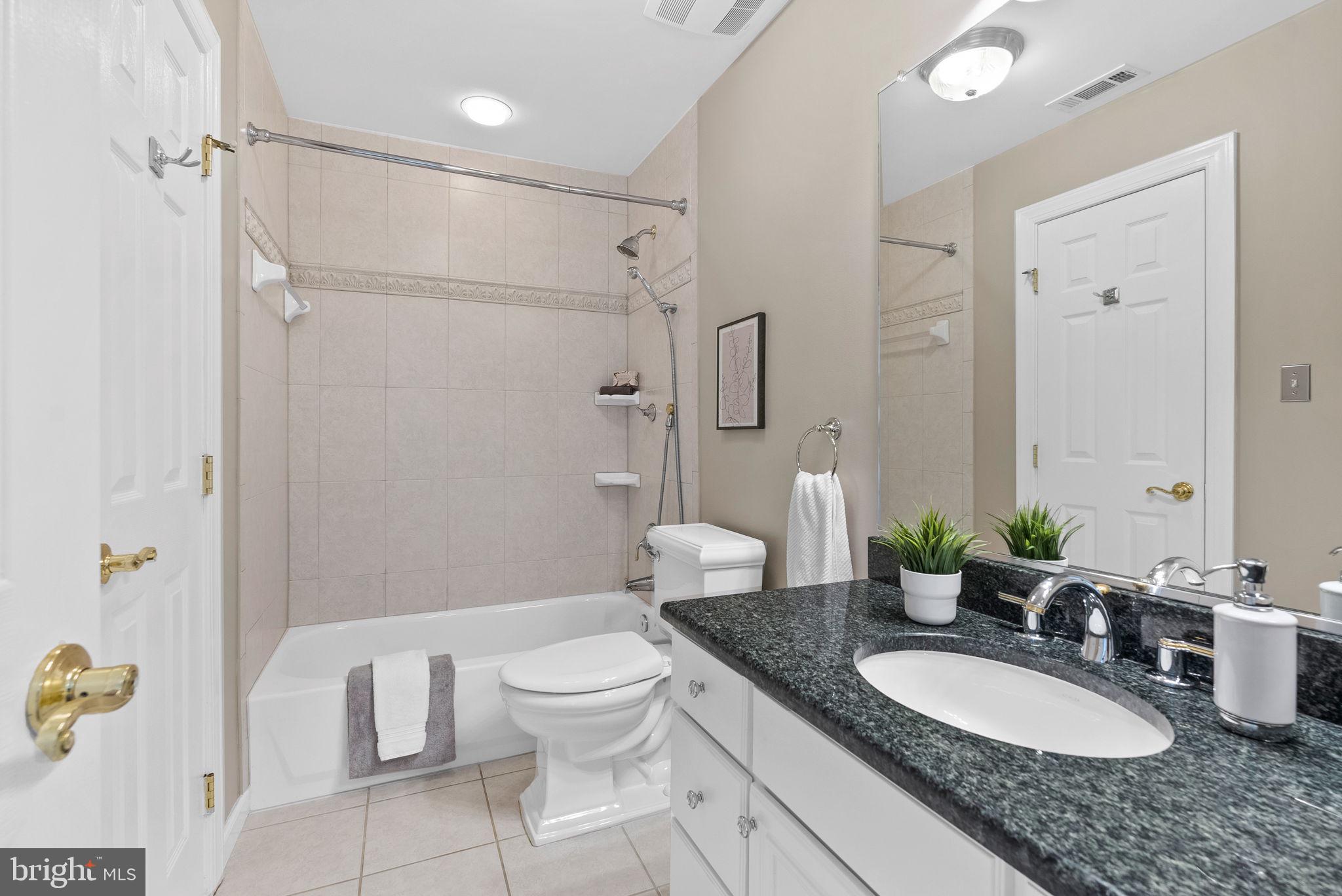 SPY HILL - Residential