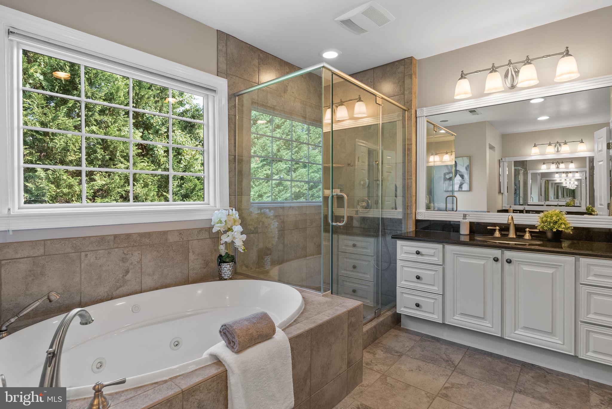 SPY HILL - Residential