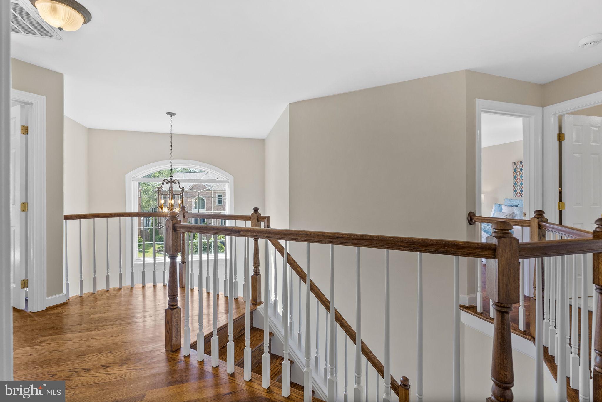 SPY HILL - Residential