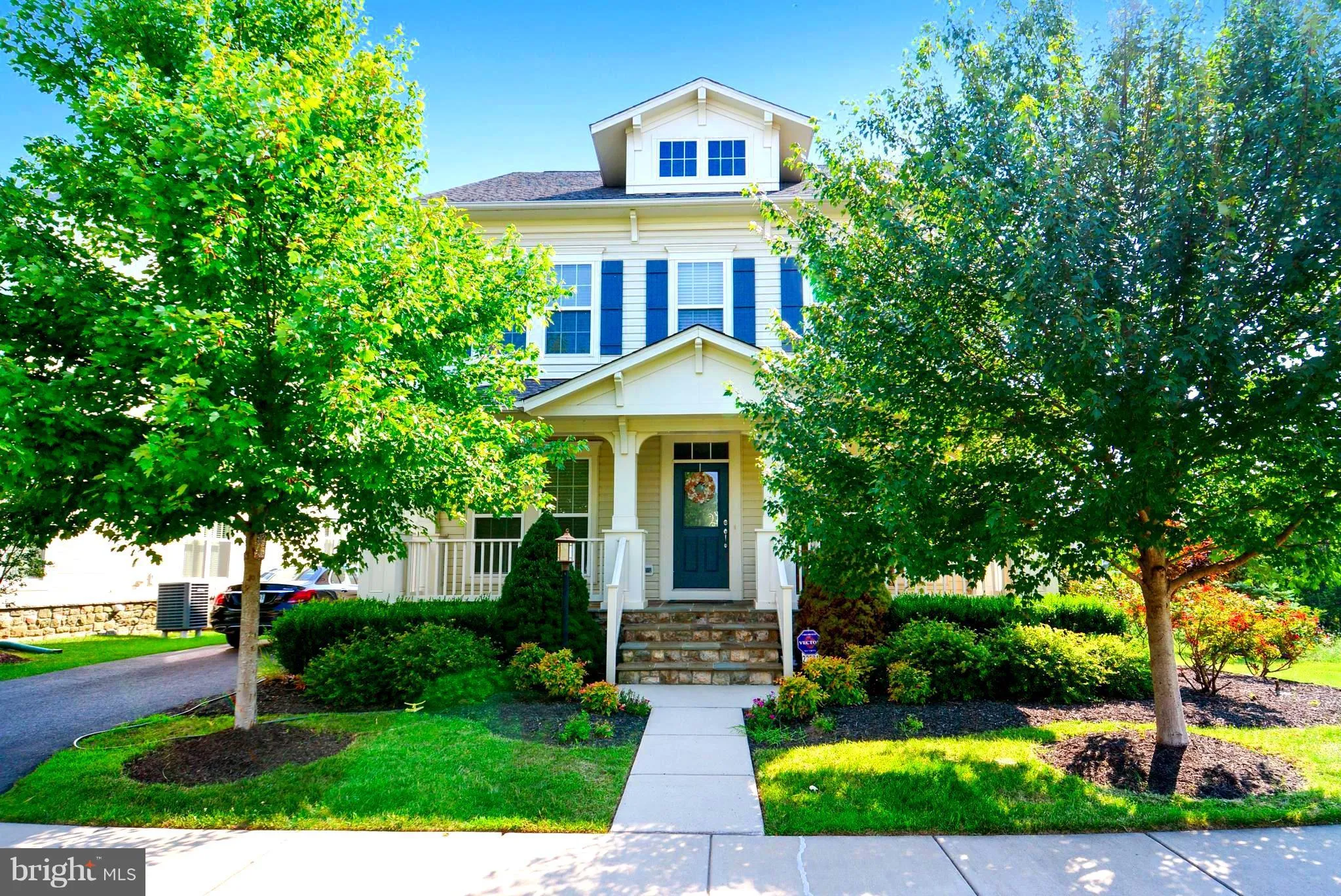 Additional image 2 of 23381 Gardenwalk Drive, Ashburn, VA 20148