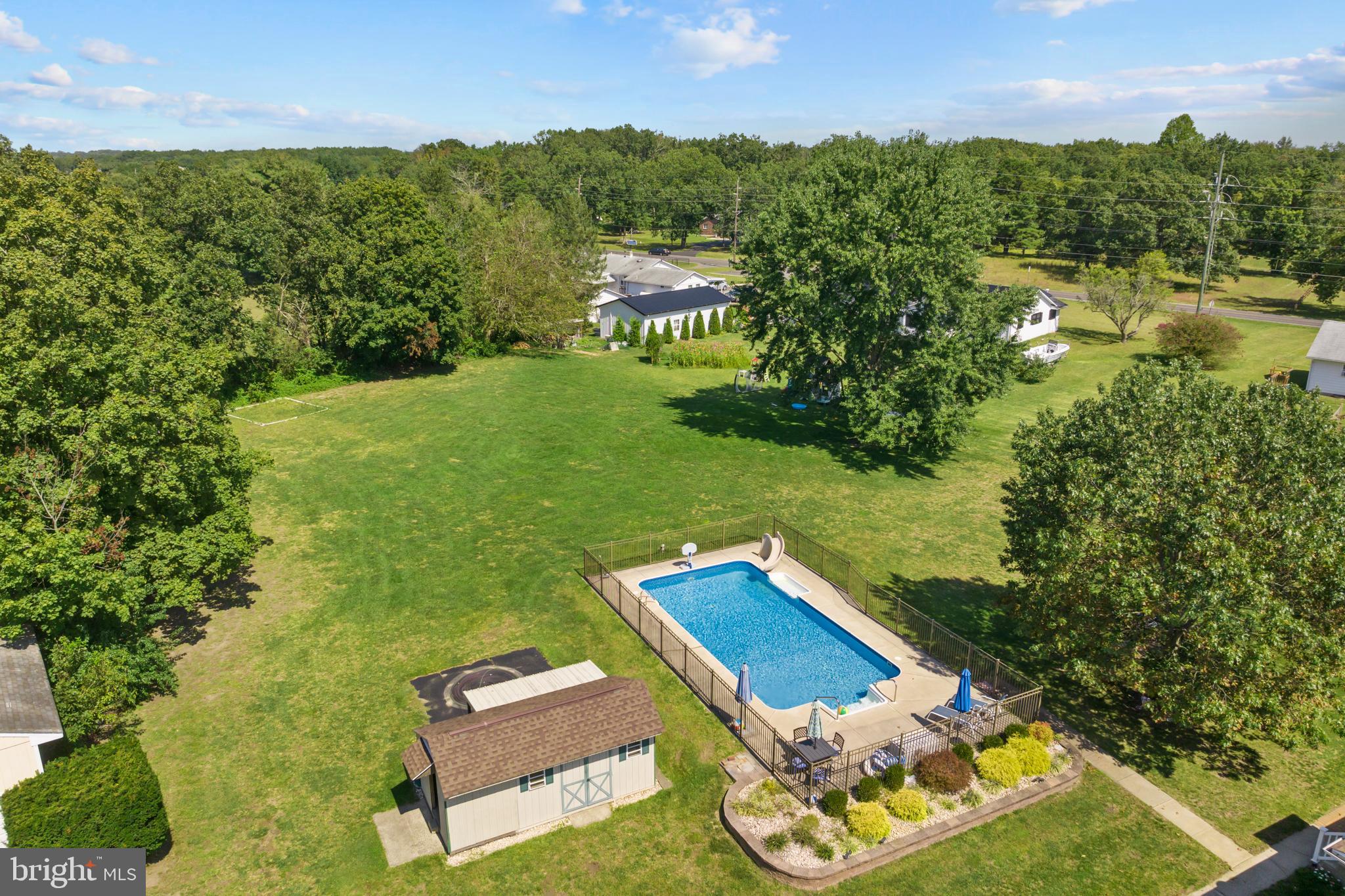 NONE AVA ILABLE - Residential