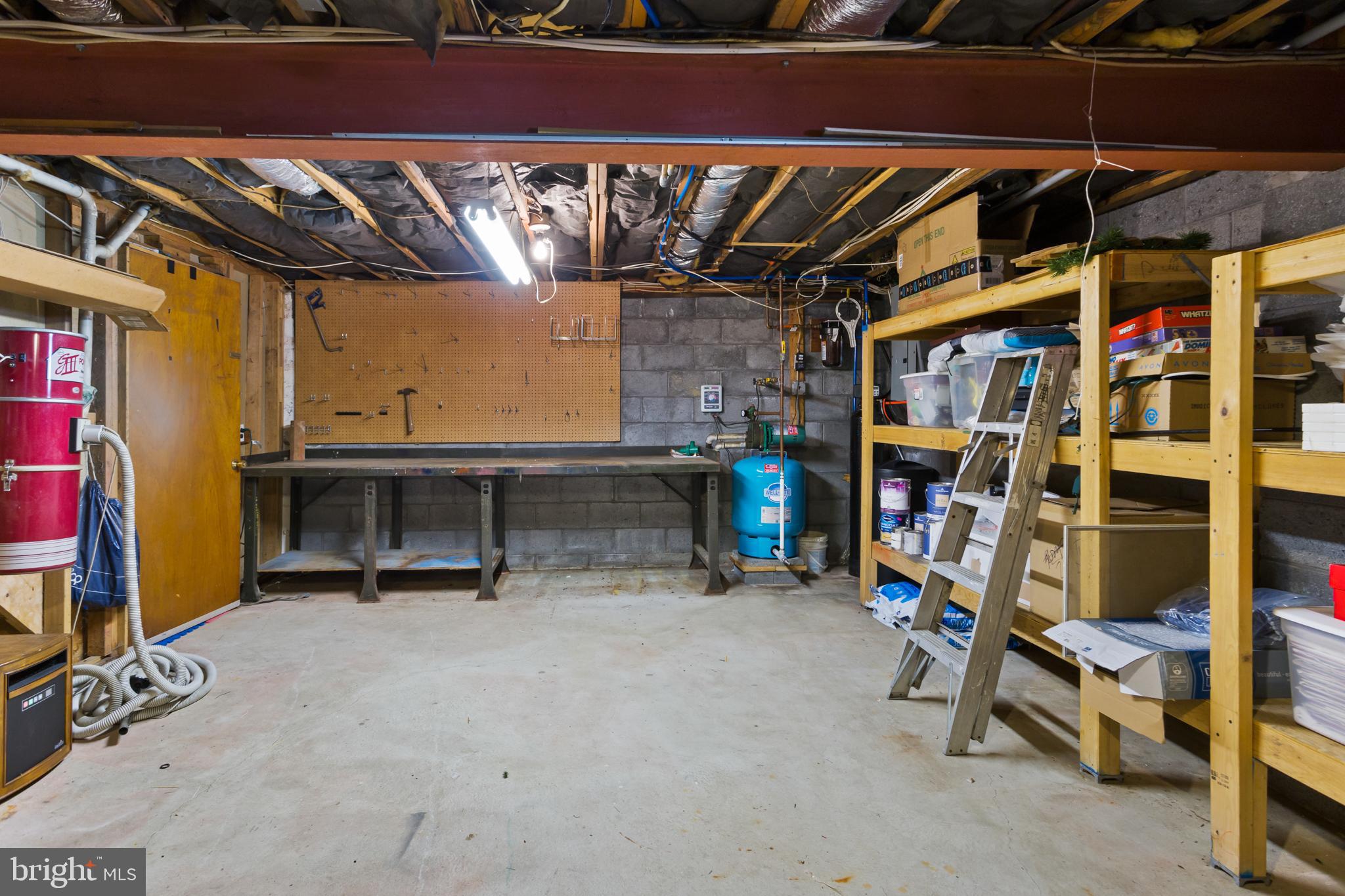 NONE AVA ILABLE - Residential