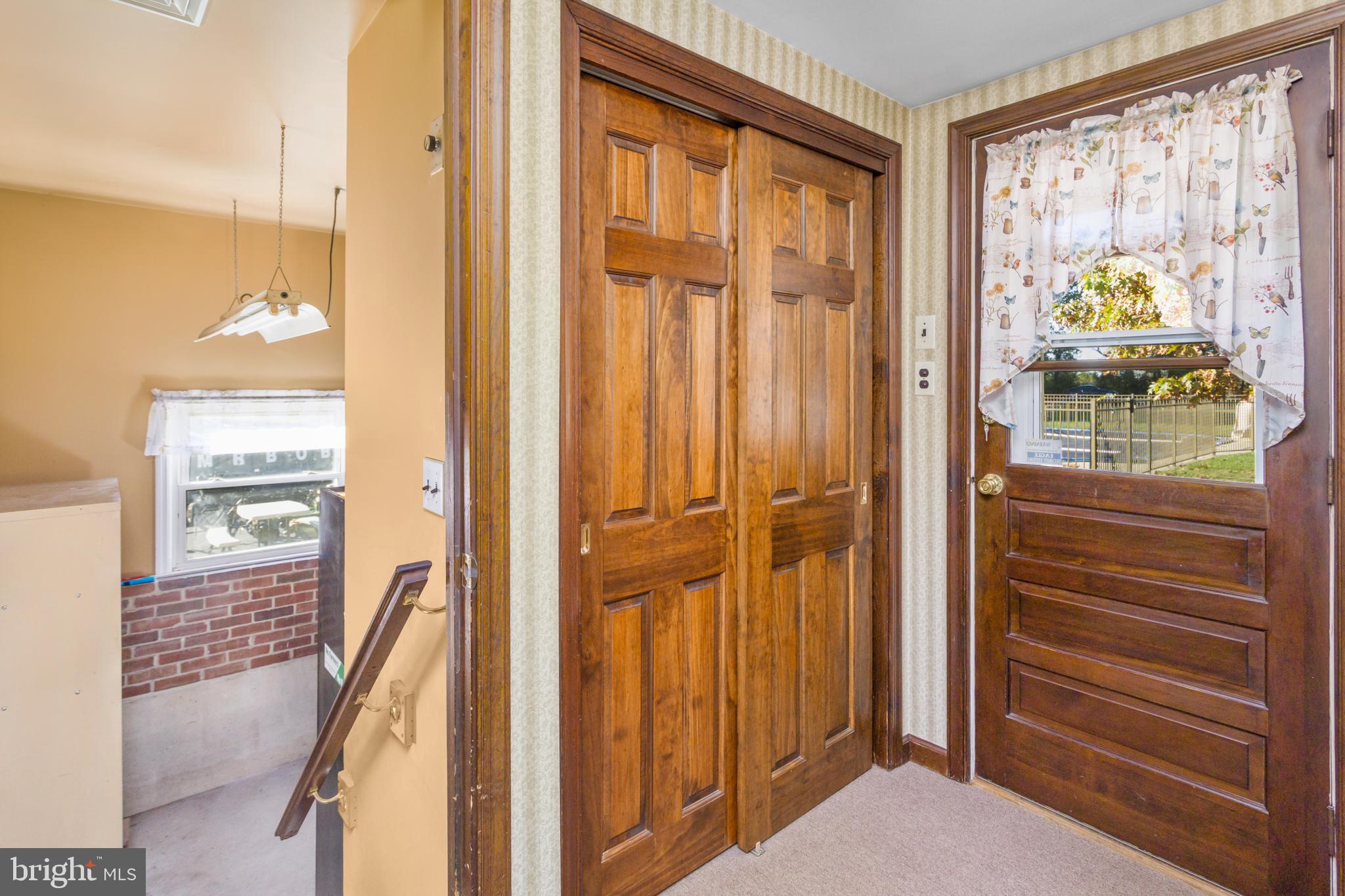 NONE AVA ILABLE - Residential