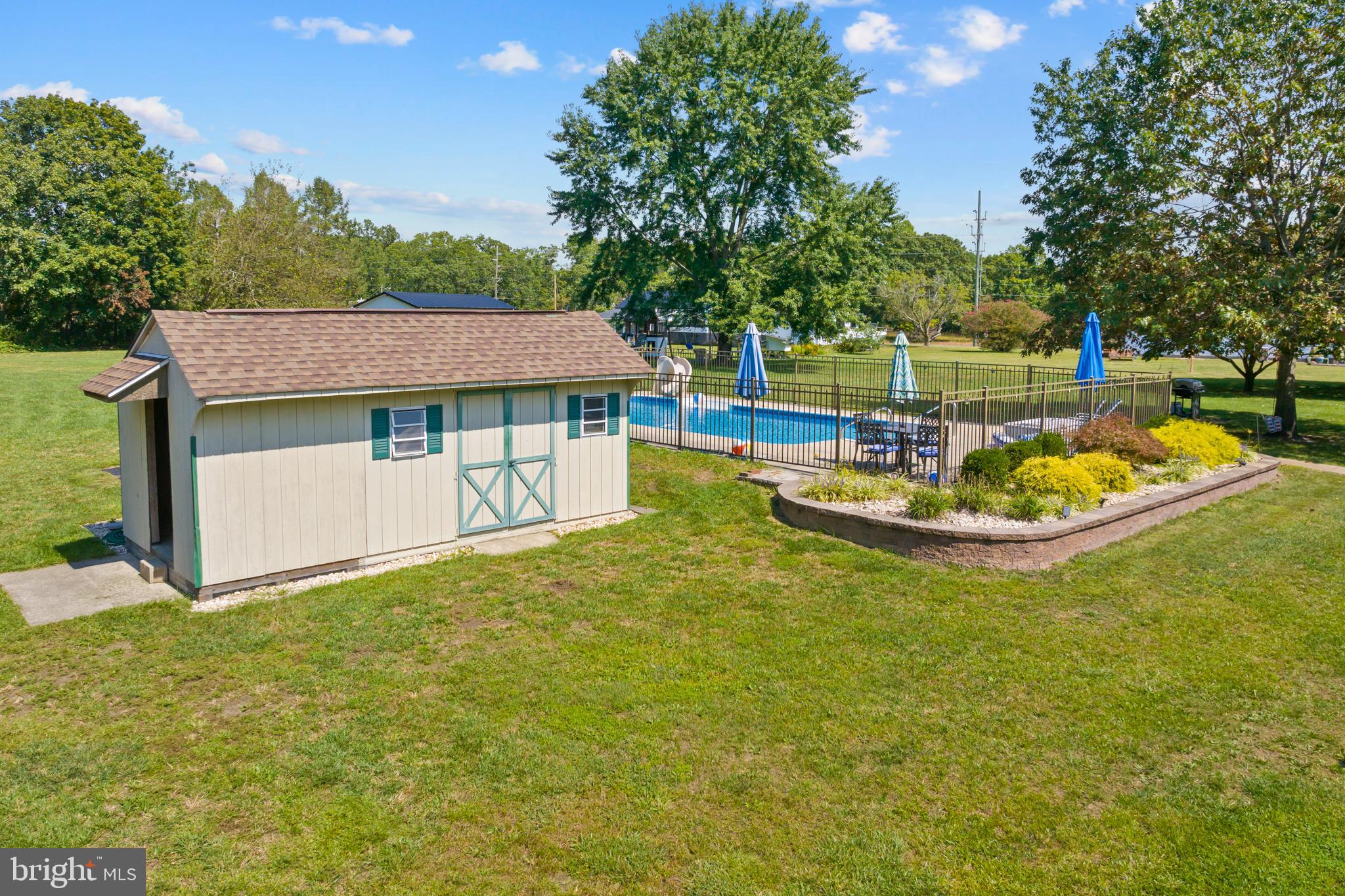 NONE AVA ILABLE - Residential