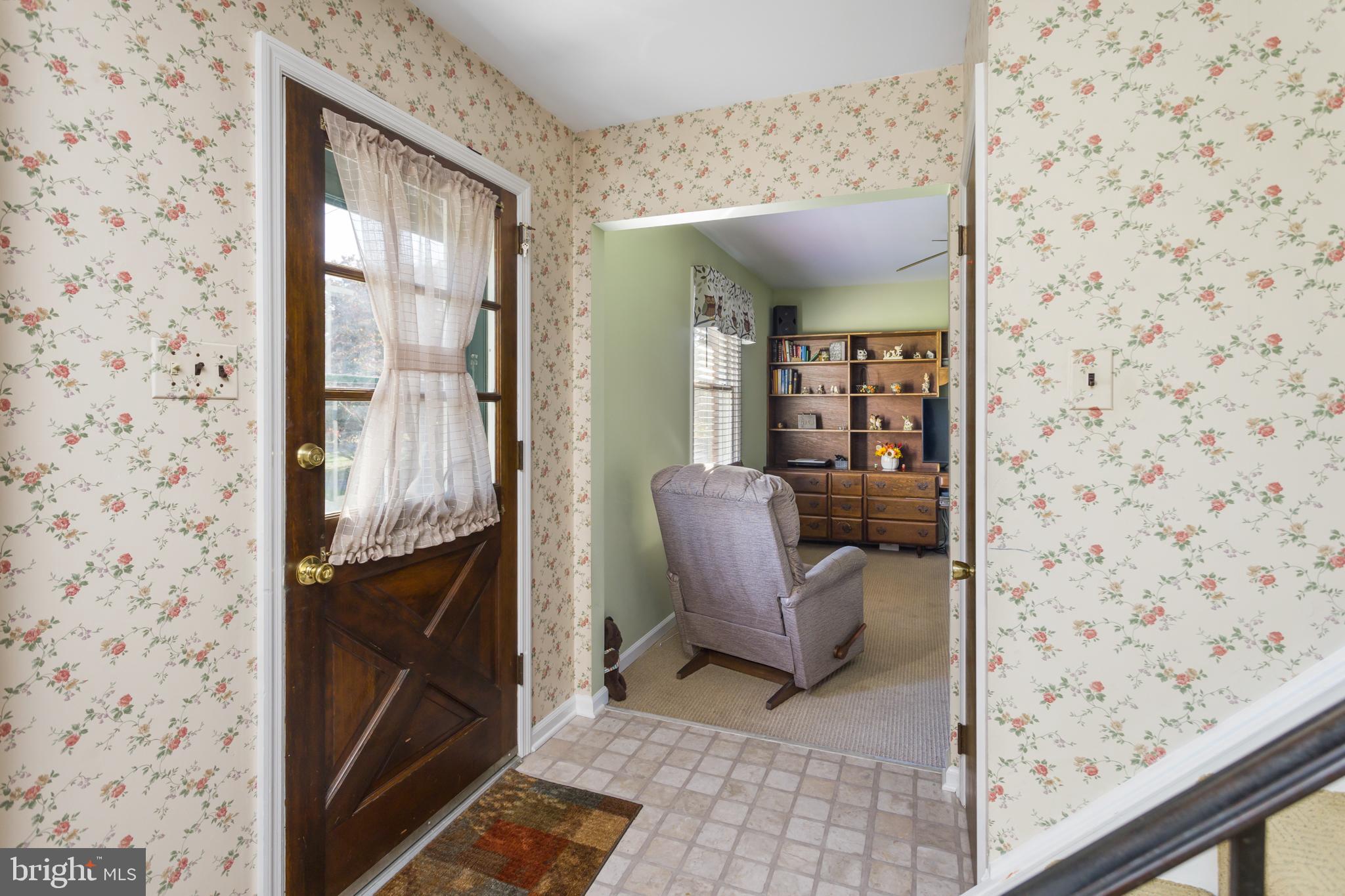 NONE AVA ILABLE - Residential