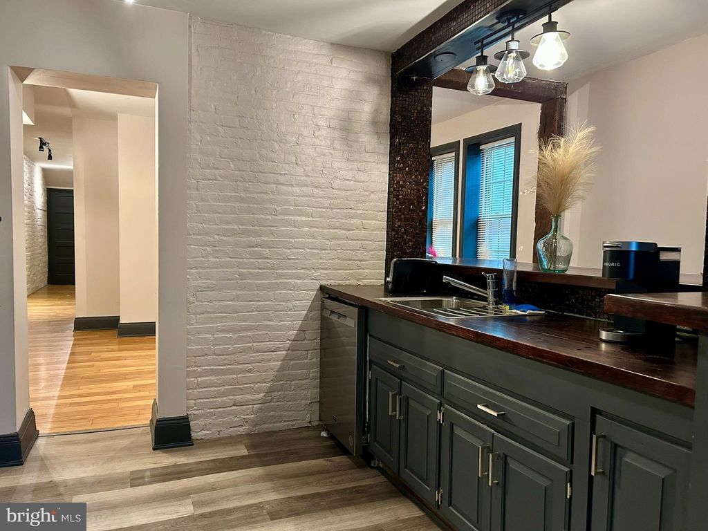 Photo of 225 E King Street #1, LANCASTER, PA 17602 (MLS # PALA2066008)