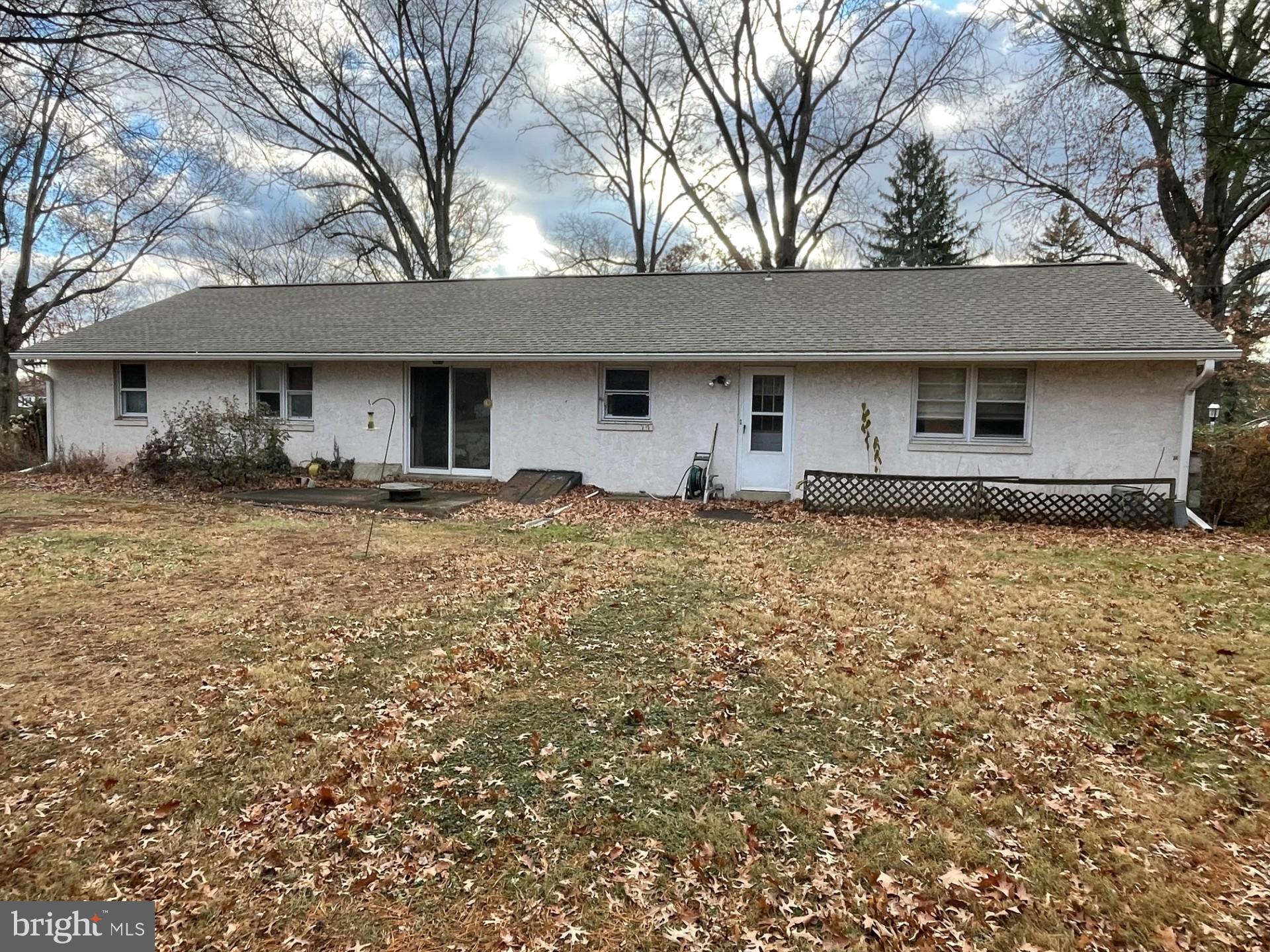 1675 WAGON WHEEL LANE