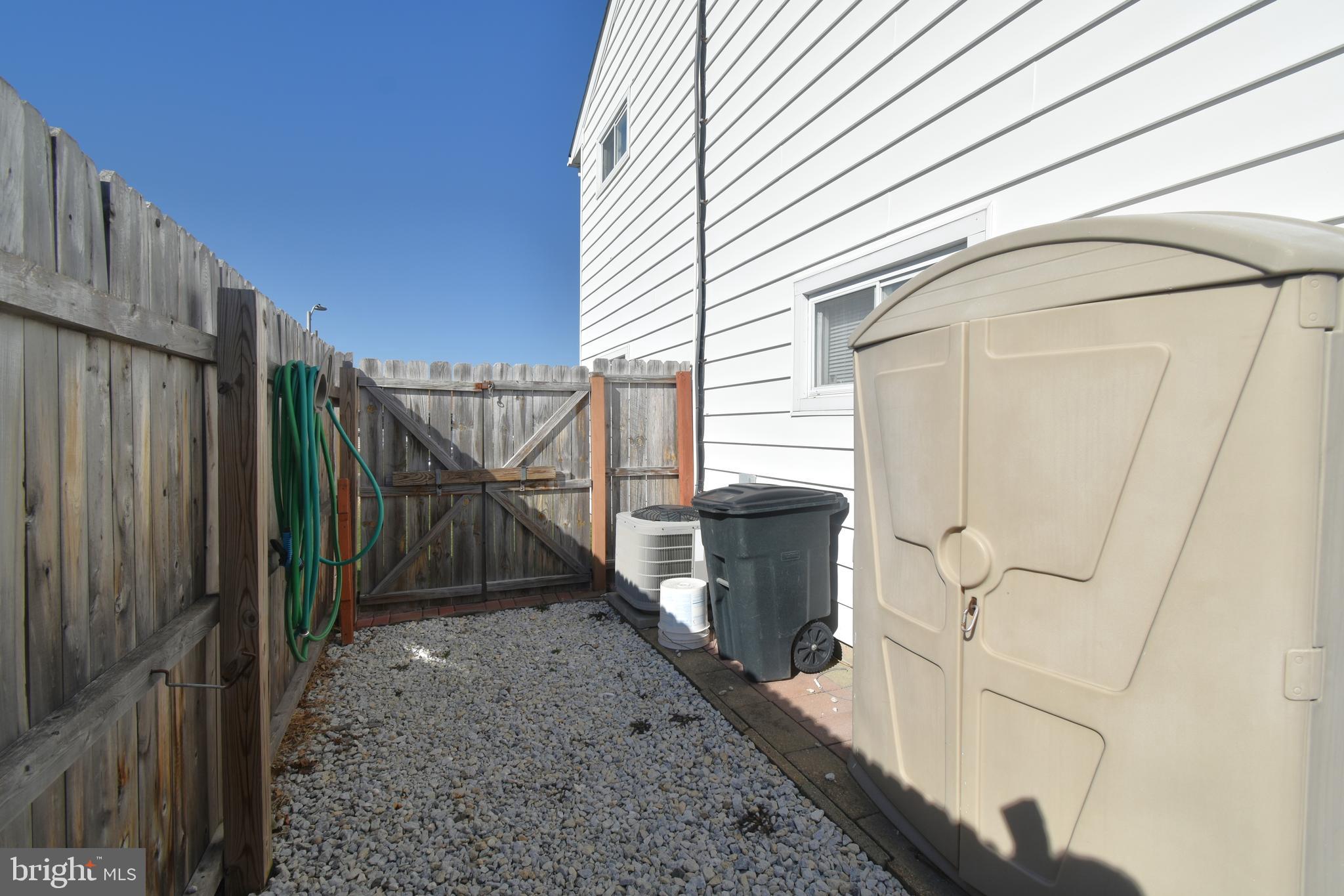 STONEYBROOK - Residential