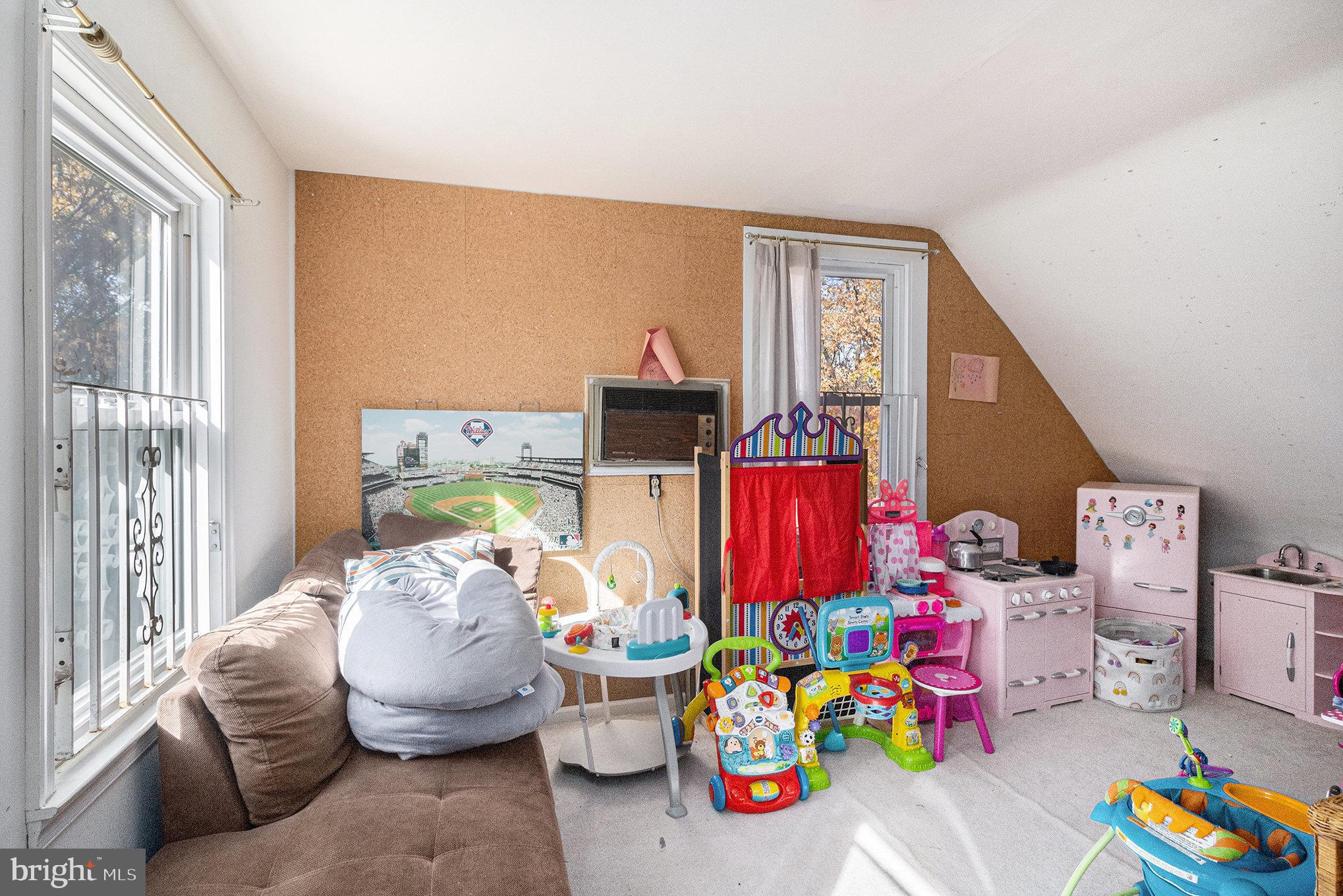 WYNDMOOR - Residential