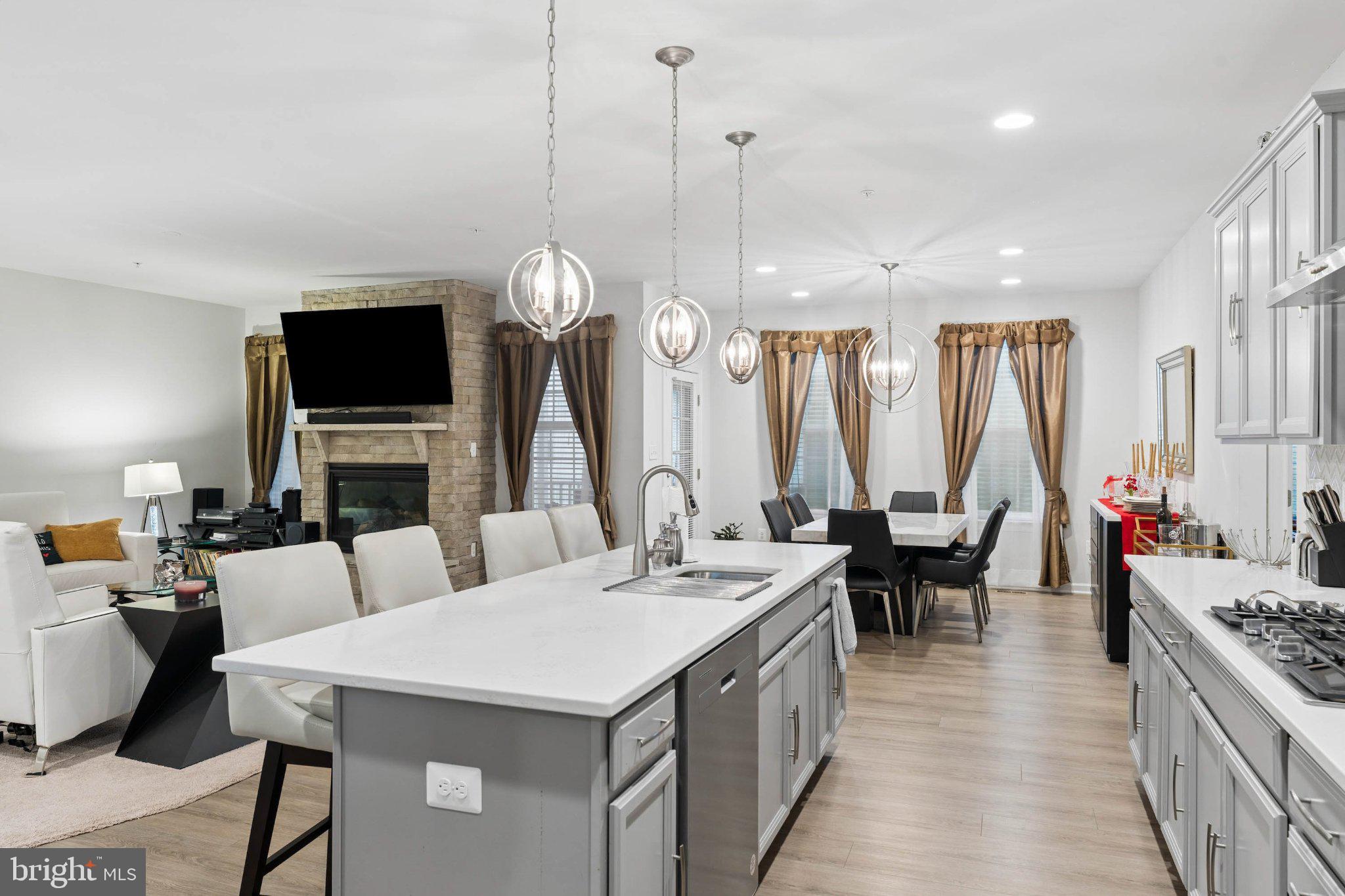 5414 BIG HUNTINGDON LANE