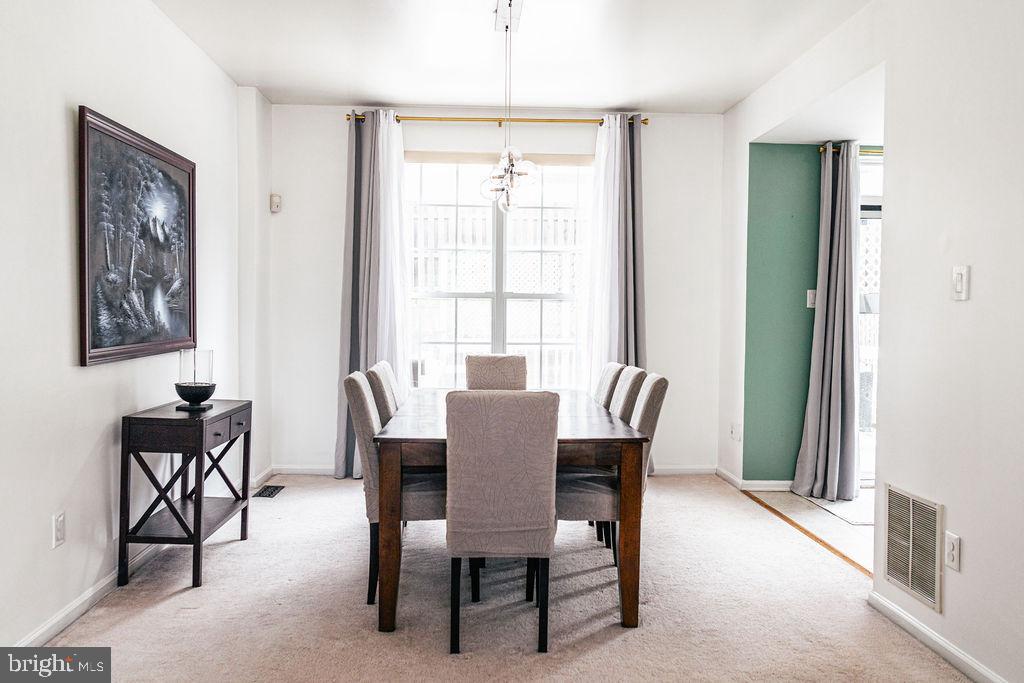 CINNAMON HILL - Residential