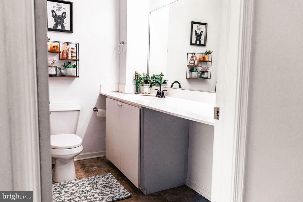 CINNAMON HILL - Residential